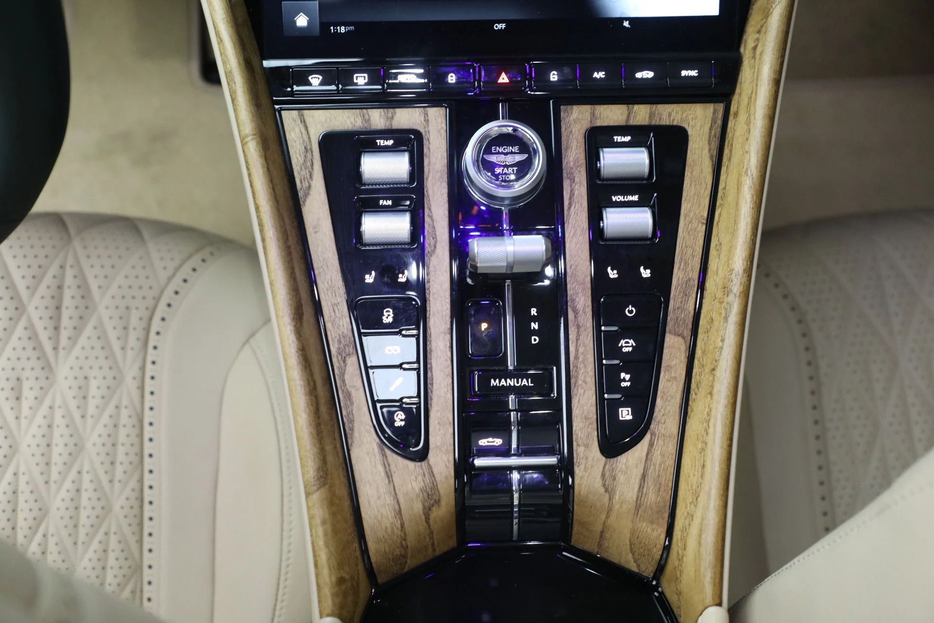 mph040_3730488889_New_2025_Aston_Martin_DB_12_Volante_857ec23d98