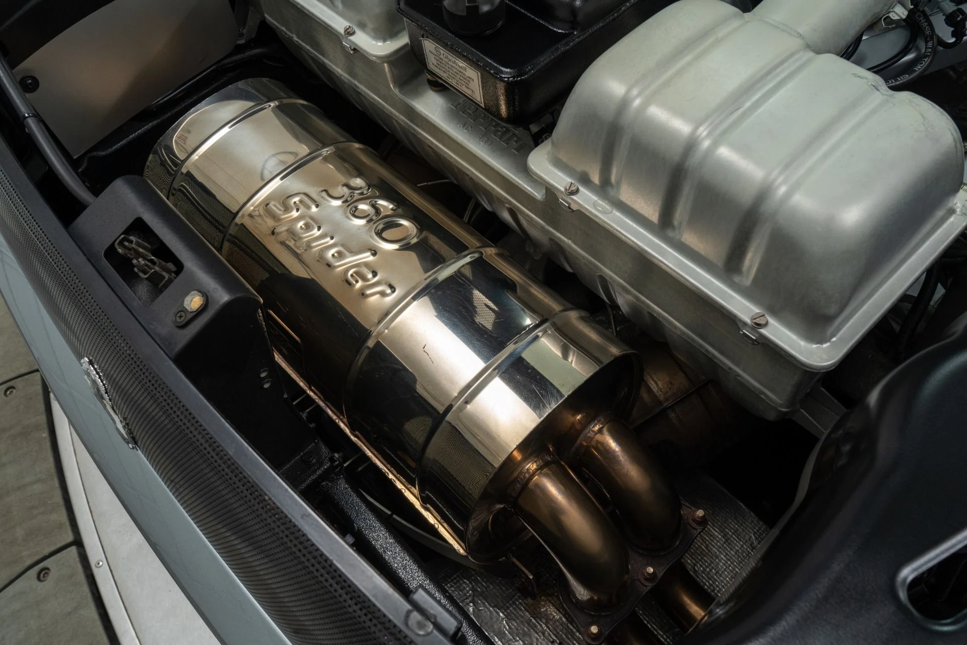 mph040_3744714883_Used_2001_Ferrari_360_Spider_1760015223_418d1d5fa8