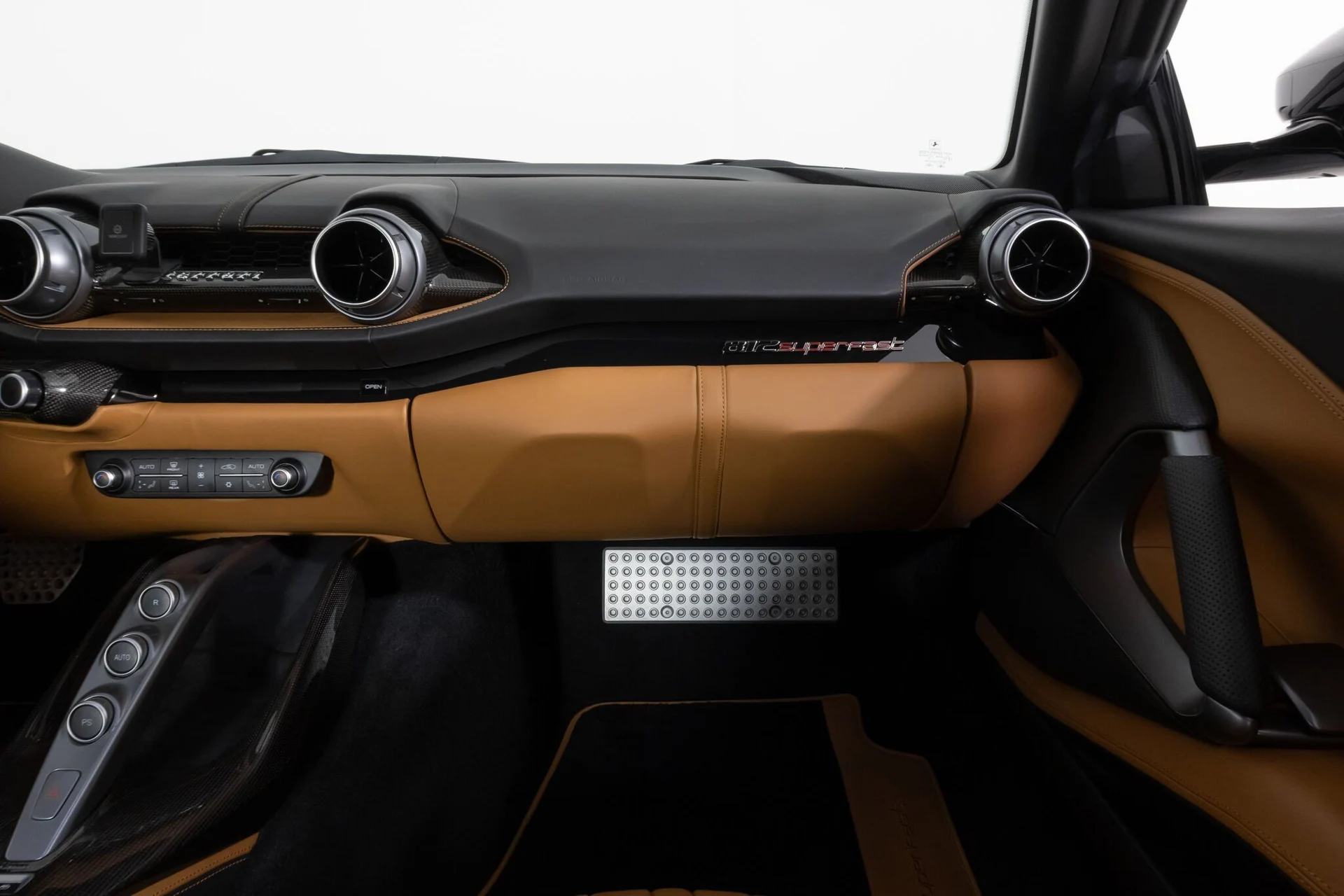 mph040_3747131447_f79690138b25b683b8f5da3556a6949c_73e83ca4a9