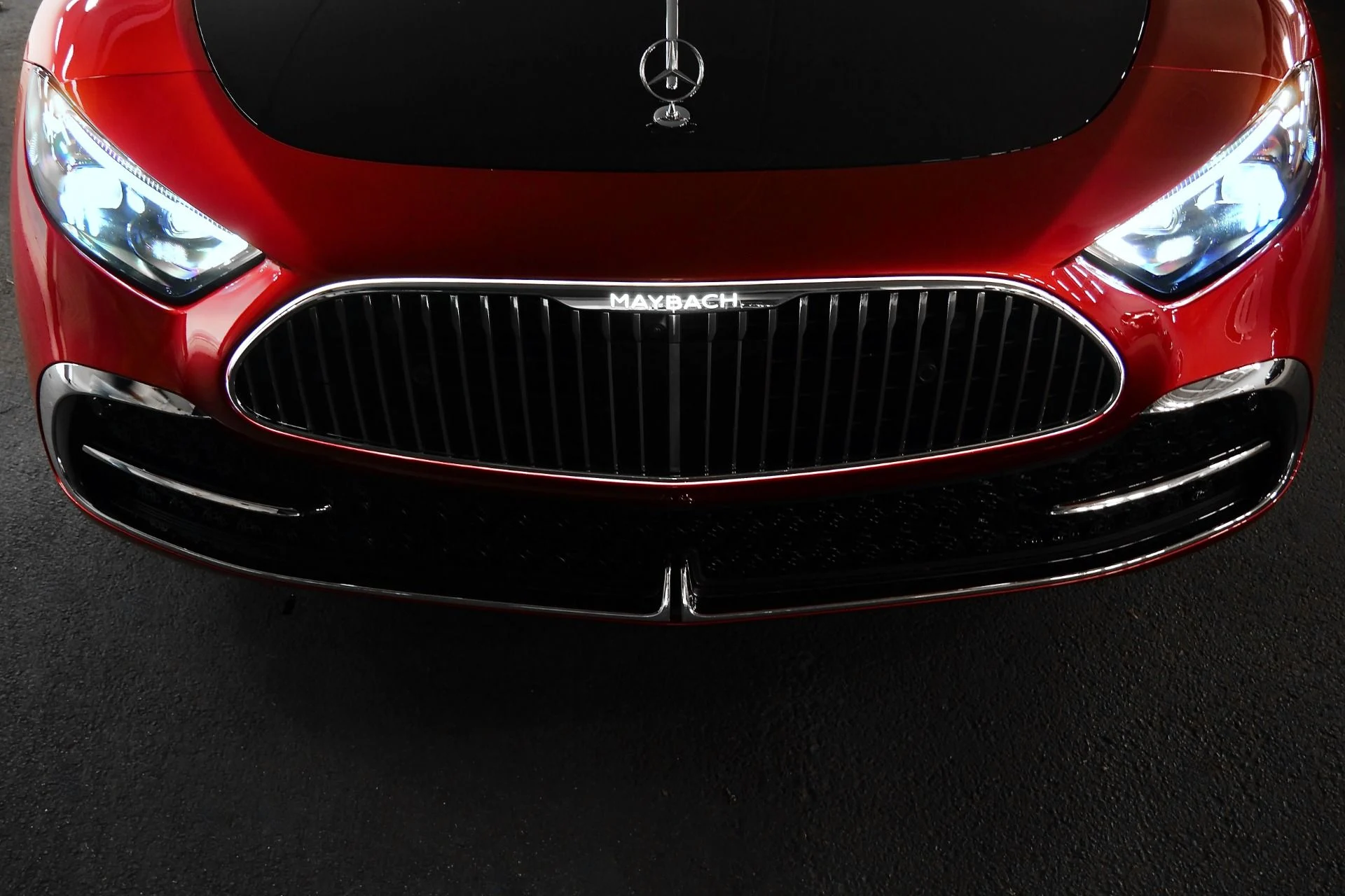 mph040_3748648523_Used_2026_Mercedes_Benz_Maybach_SL_680_Monogram_Series_As_New_Condition_1767976694_5547fa0ab7