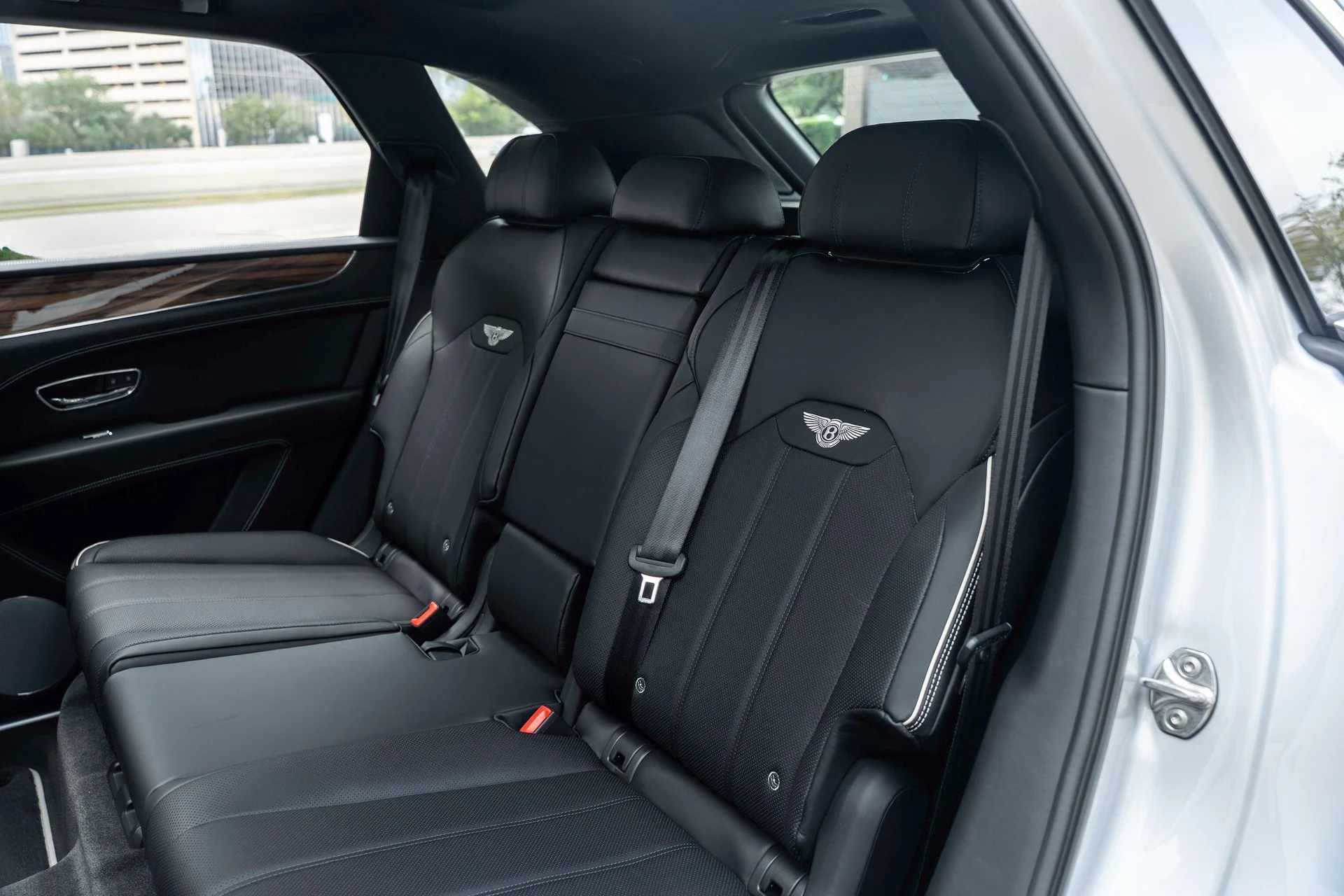 mph040_3756095149_470962005_69254bd44f45499275381088_30dd525a11