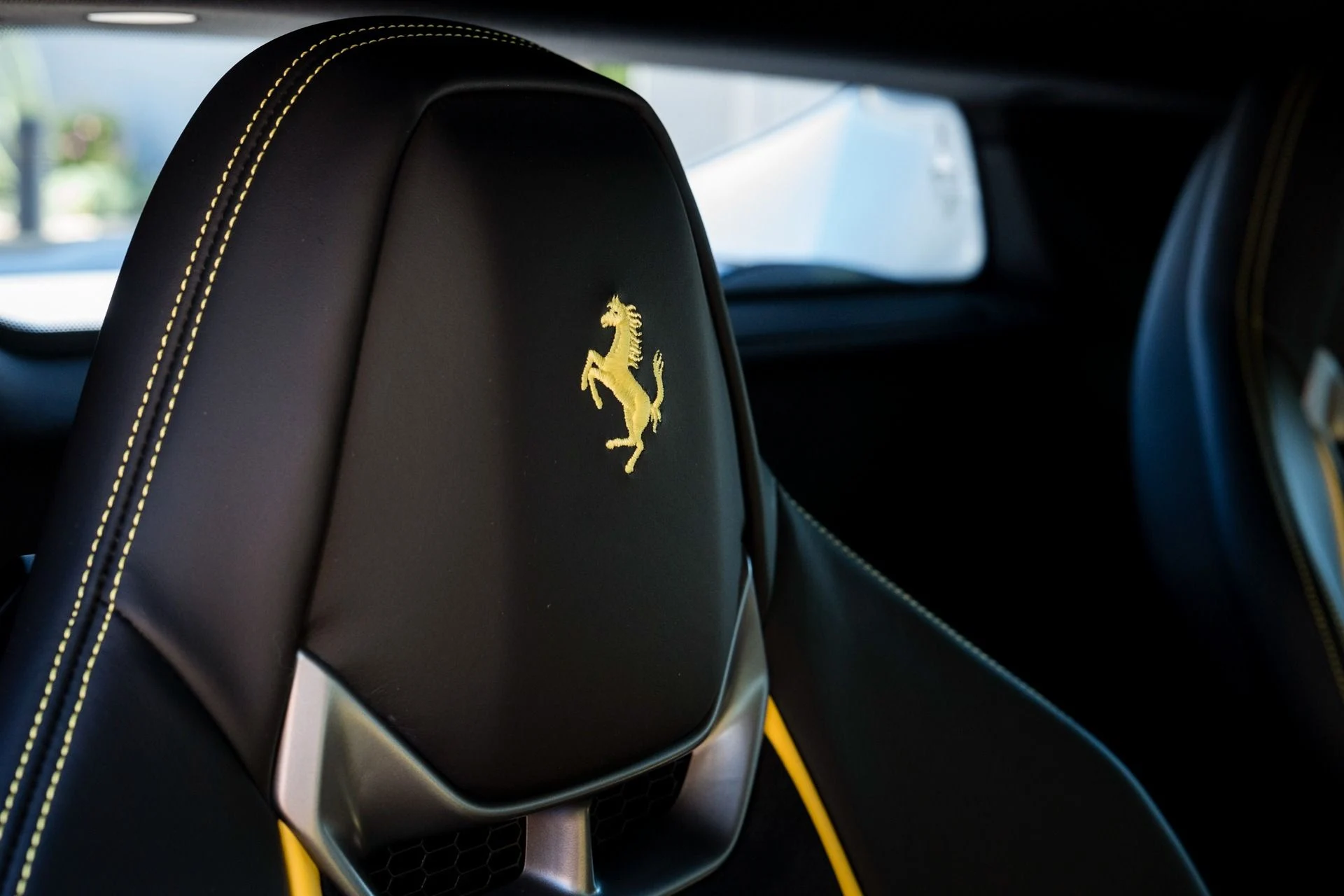 mph040_3756820712_Used_2025_Ferrari_296_GTB_1754336974_d69d4388ca