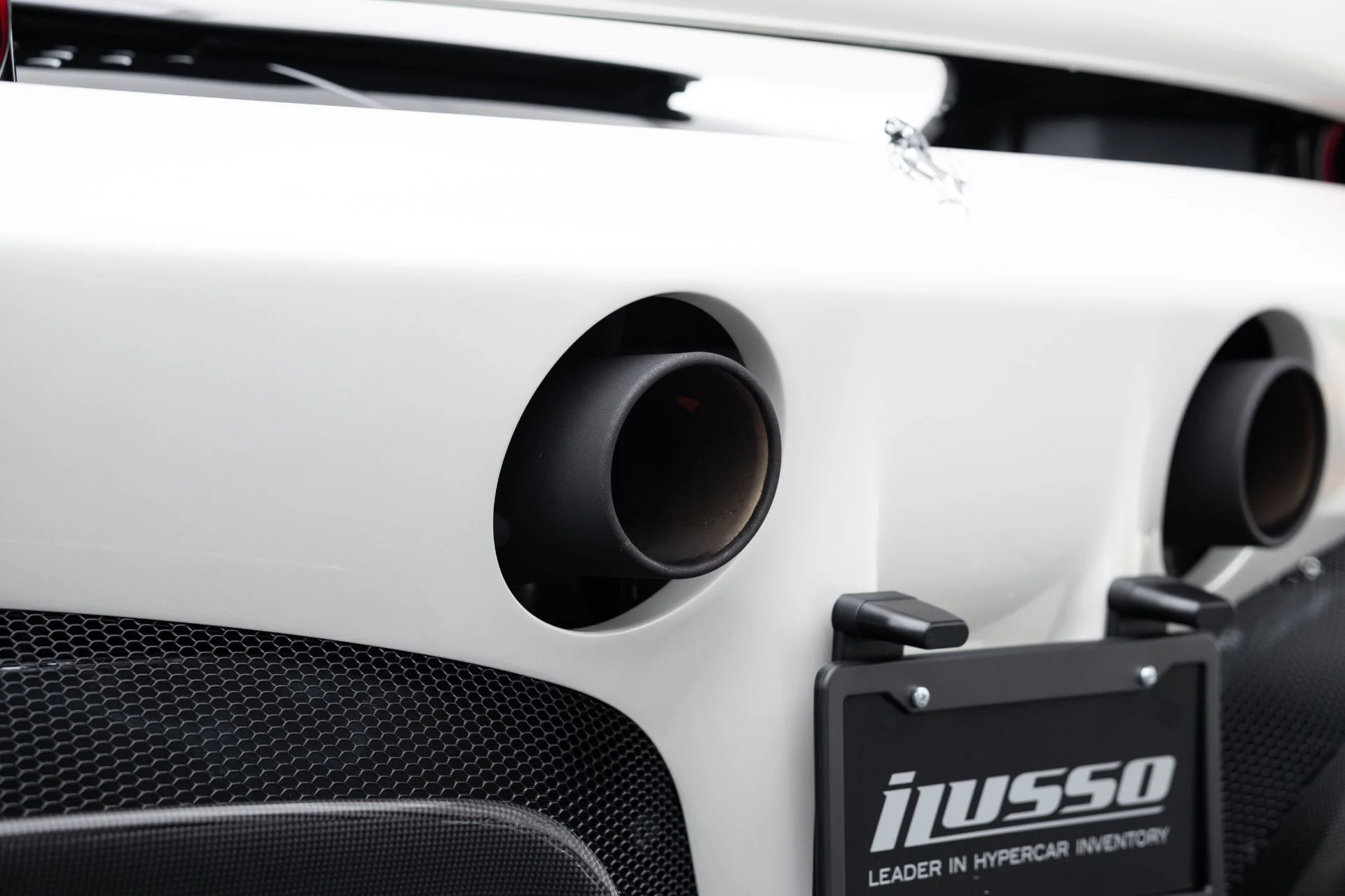 mph040_3772633729_Used_2024_Ferrari_SF_90_Spider_1775624639_d2ed26df91