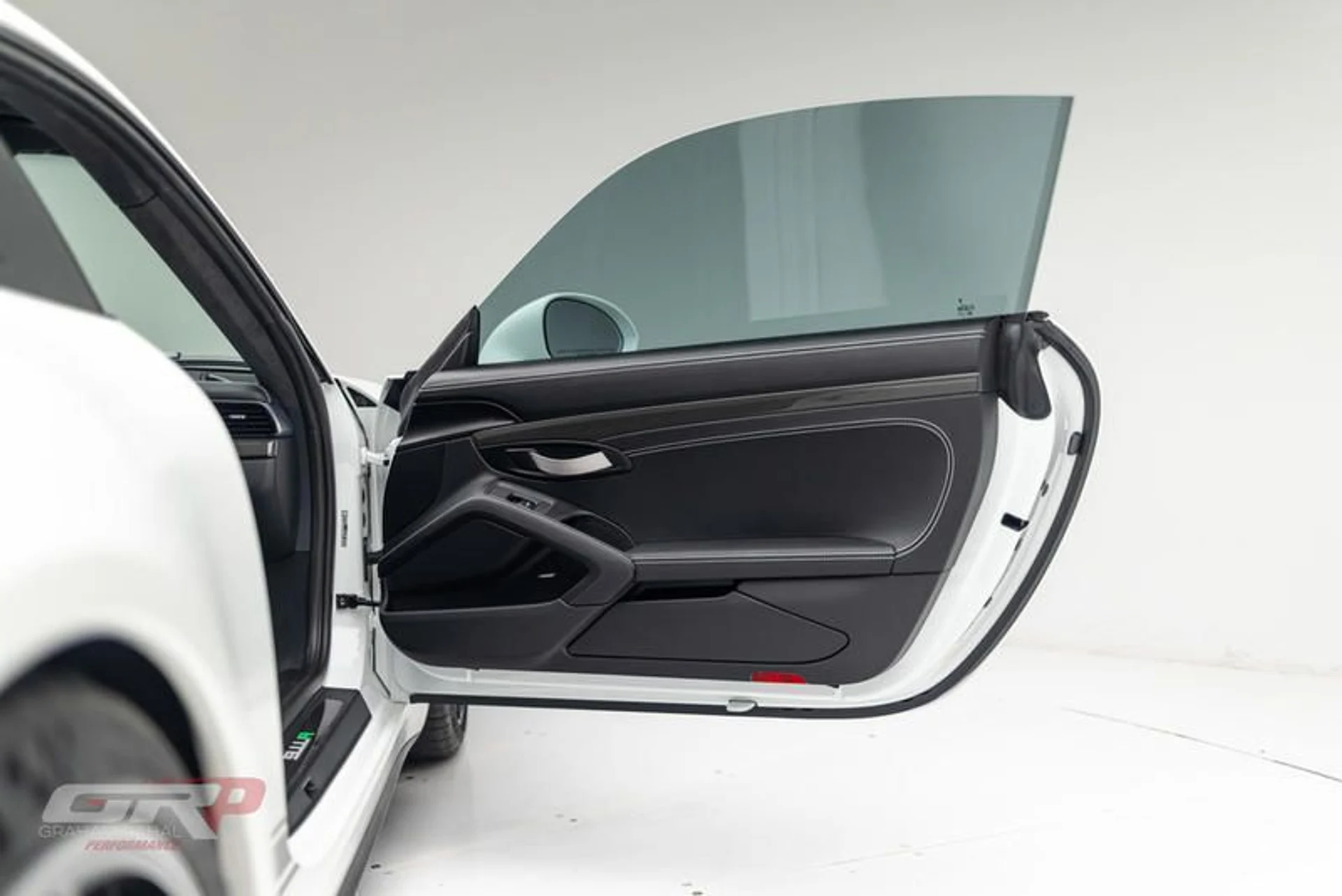 mph040_3778474151_7_CE_57718_0_B9_F_4535_BE_26_081_A7_F2_F07_A6_08ddbeb1ea