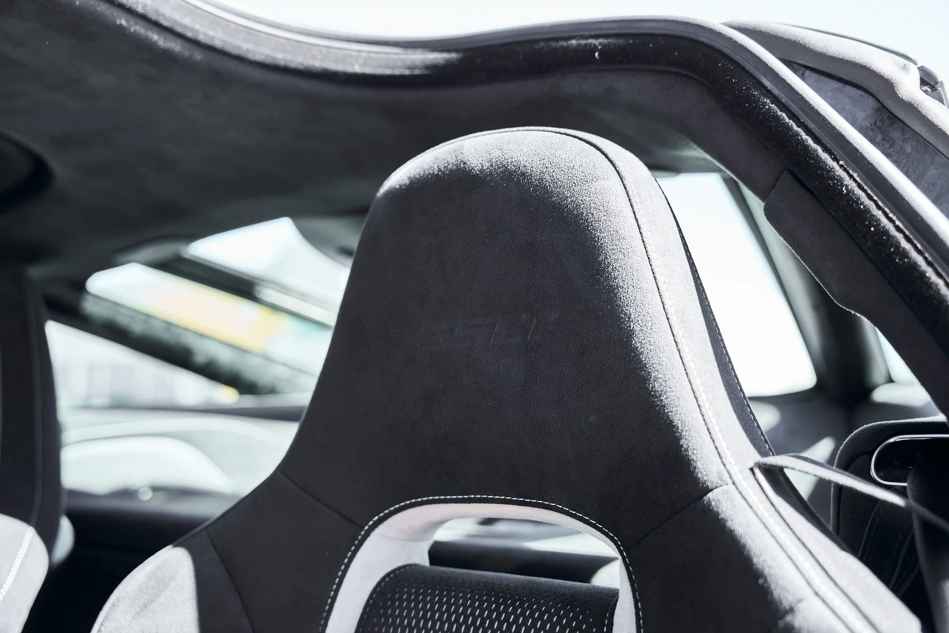 mph040_3793961273_Used_2021_Mc_Laren_765_LT_Base_1772822814_6e1e2a4458