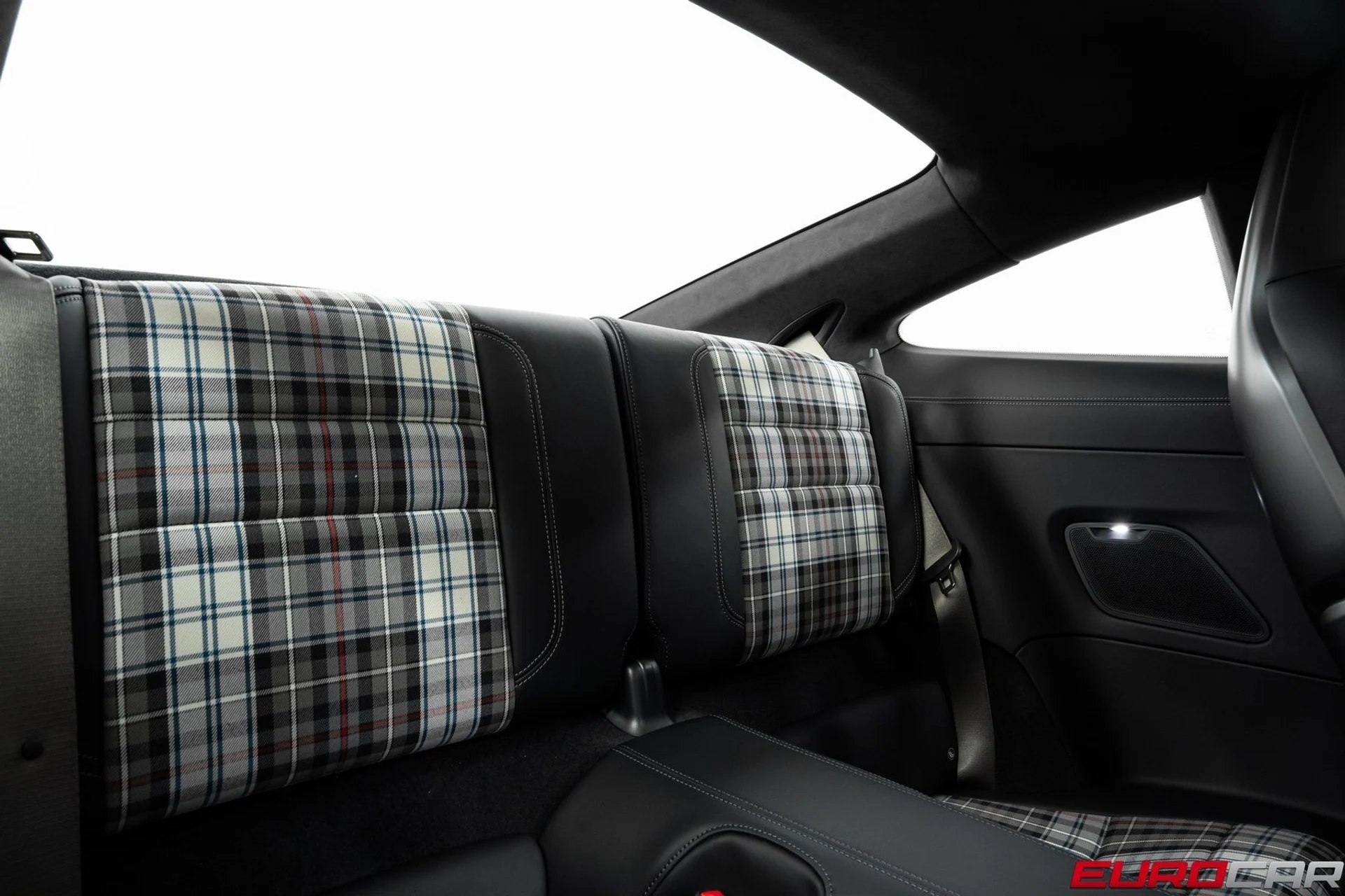 mph040_3796351438_image_41_6012885911