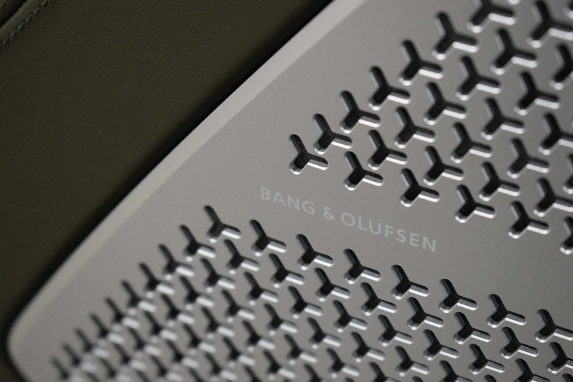 mph040_3803499025_bc4a91d487ea2b2f3e554bd44b865de9x_4534735f81