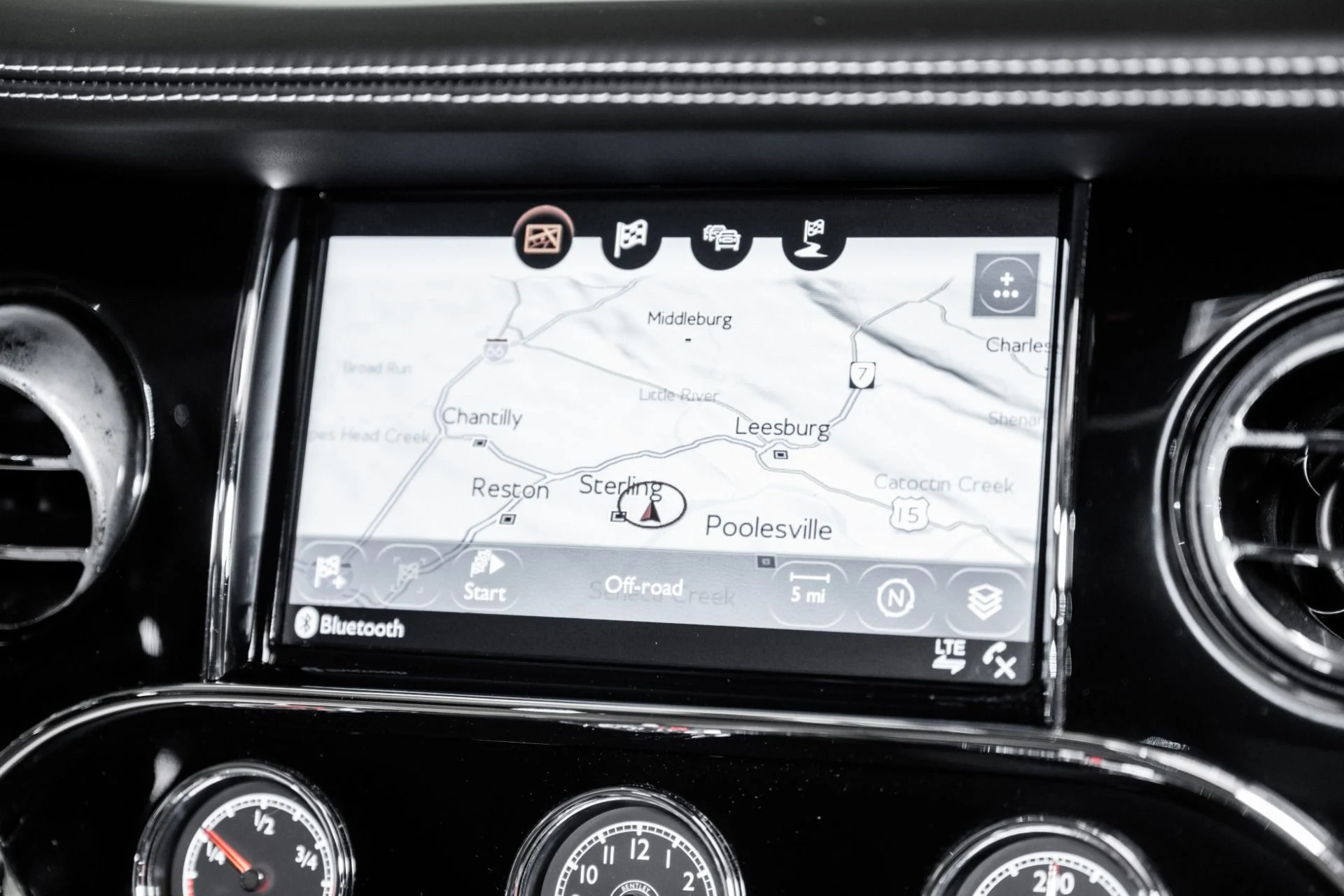 mph040_3811789854_Used_2017_Bentley_Mulsanne_Speed_1758377943_9b71a60358