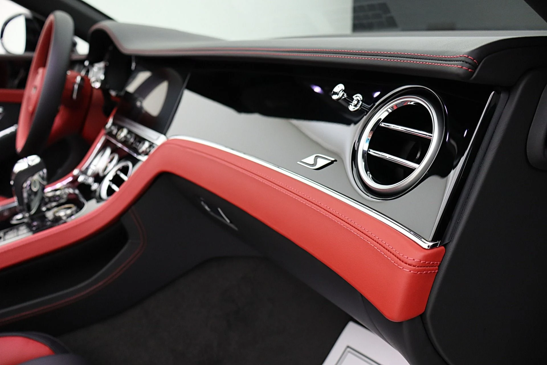 mph040_3814006598_New_2026_Bentley_Continental_8b711e6707