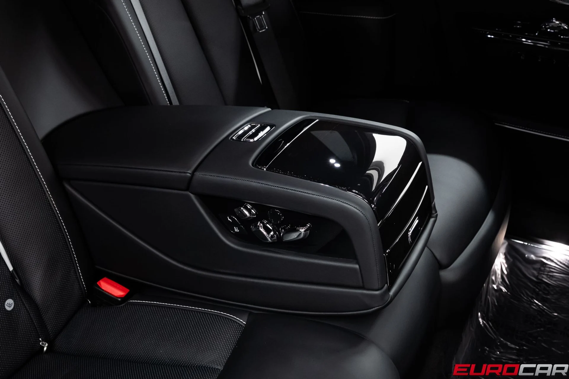 mph040_3830607306_3cf3b76c_00c6_4e1d_9035_cda16dd622a0_04f37477e8