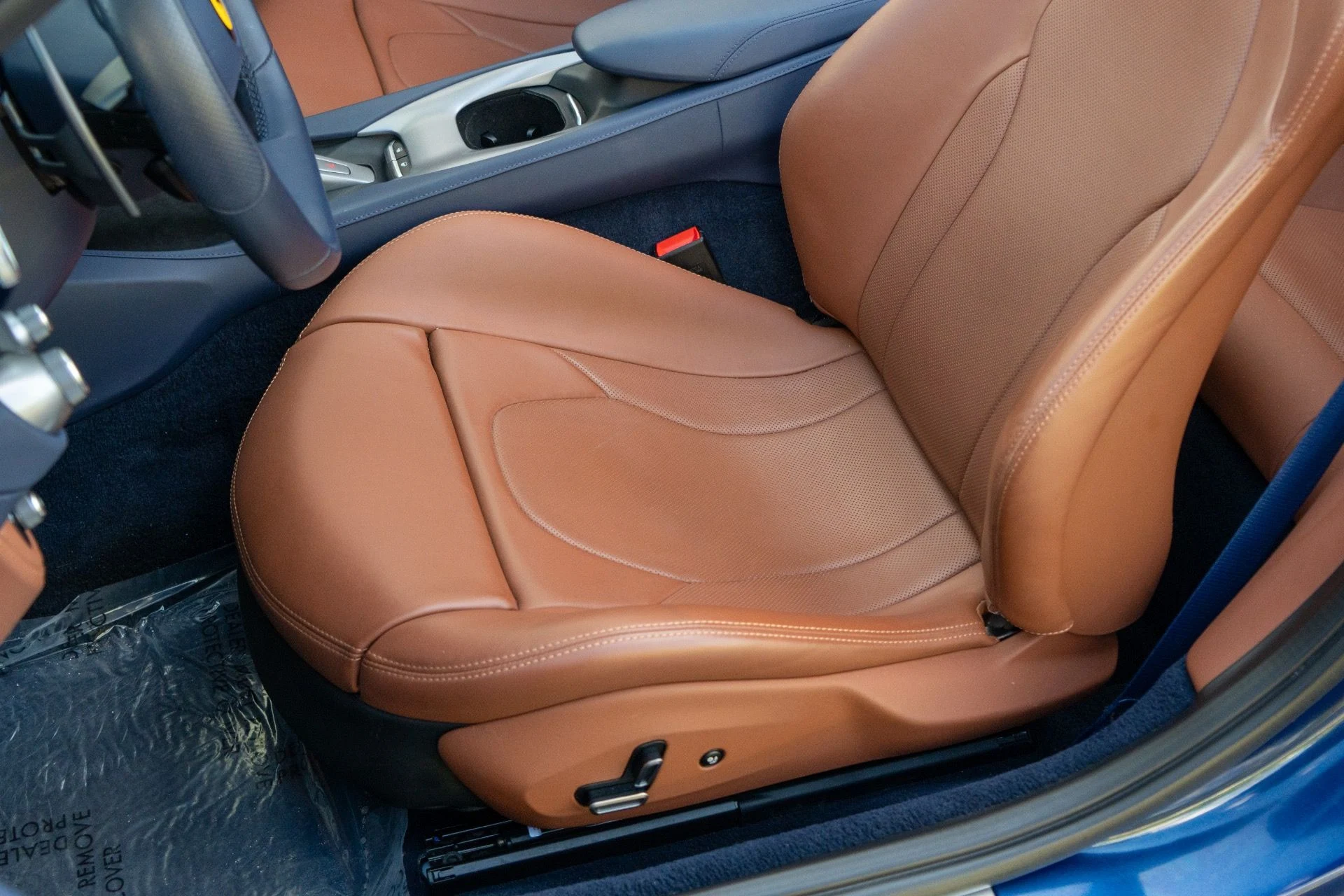 mph040_3831231771_Used_2022_Ferrari_Portofino_M_1761343273_057422b792