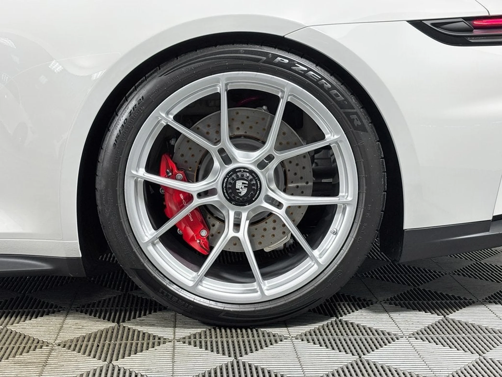 mph040_383467442_41_eb5b1c37bd