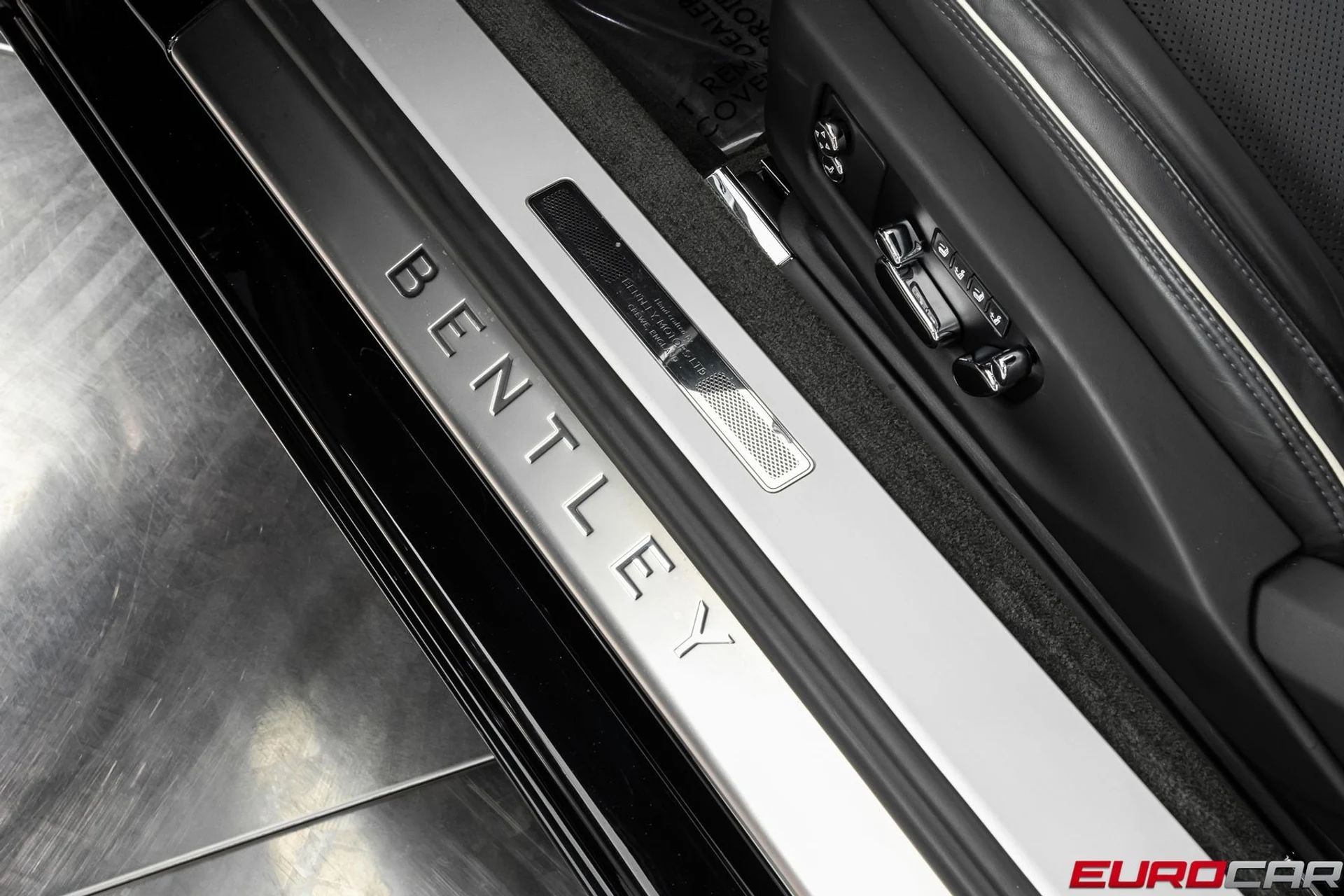 mph040_38555916_9319e73d_1084_47a2_9a06_b51afad19678_51aa37fc06