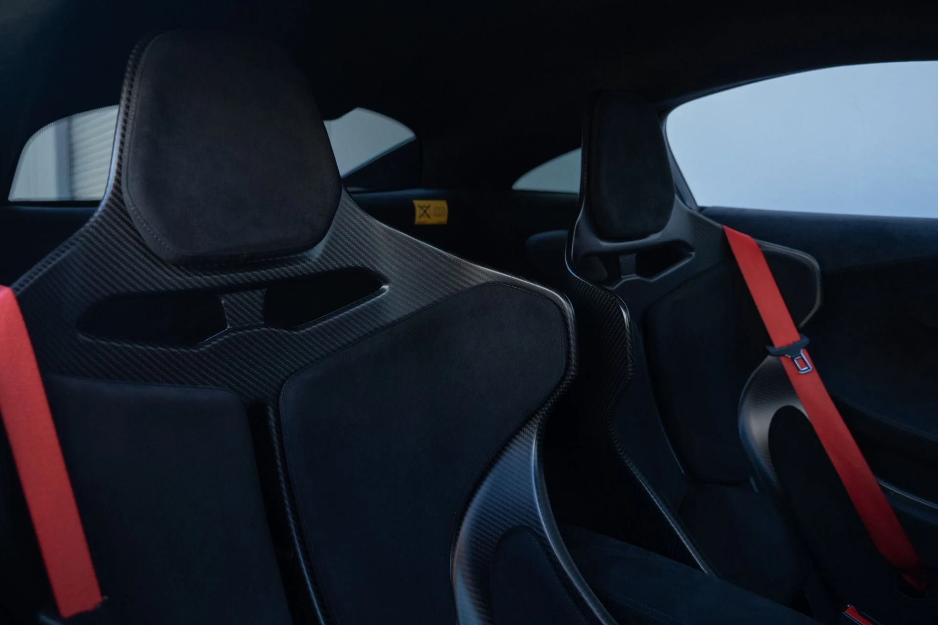 mph040_3861245640_Used_2019_Mc_Laren_600_LT_1755643340_f538aff977