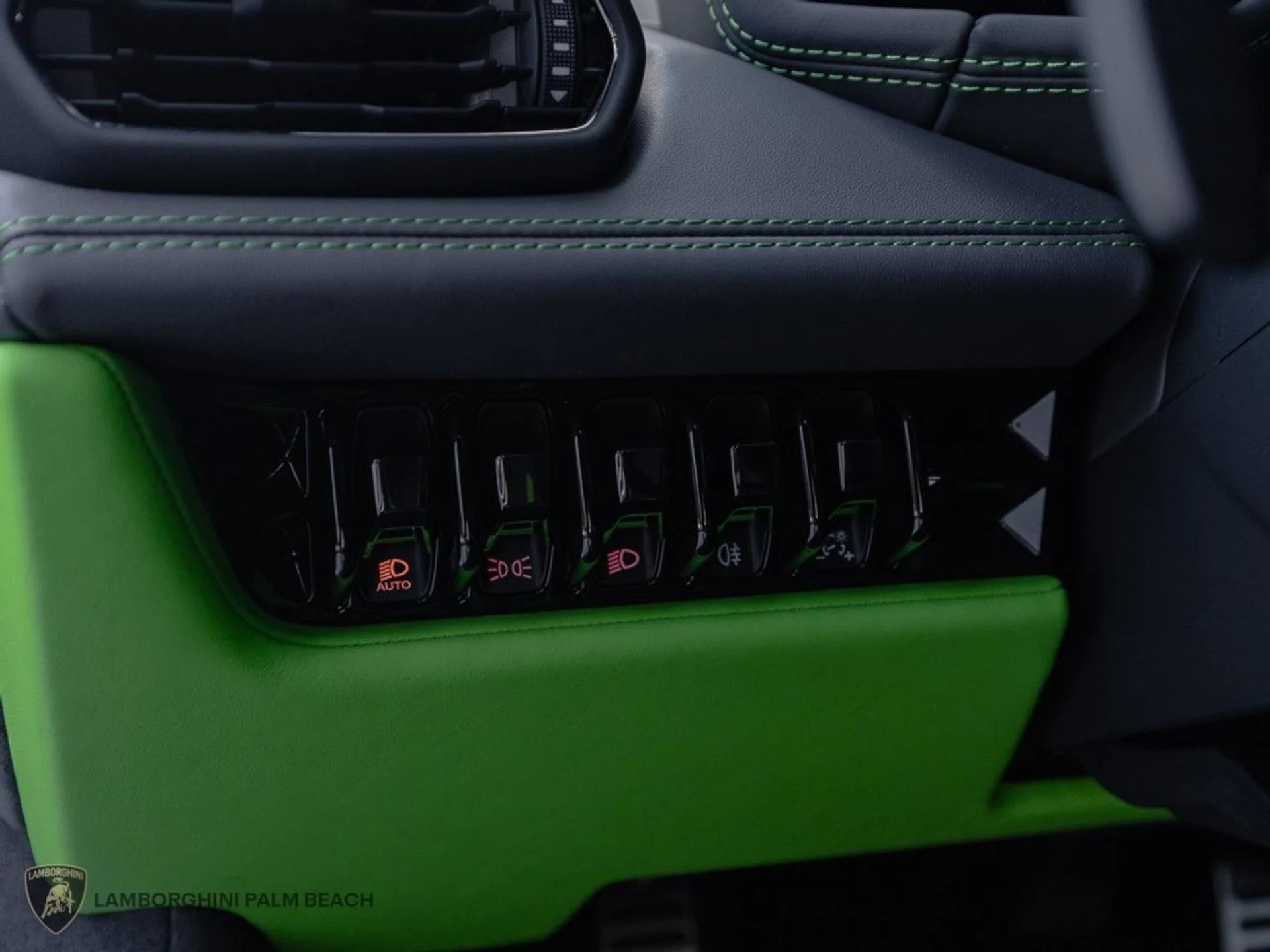 mph040_3879966679_a61f87fdd9351bf57186cc20cc047235_6133a48d31