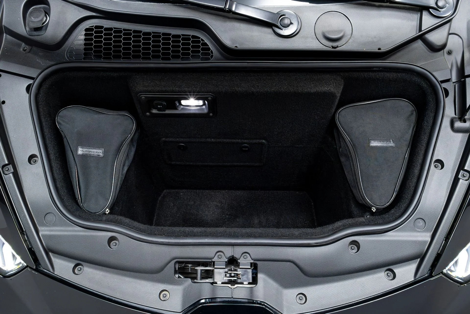 mph040_388415273_Used_2020_Lamborghini_Huracan_EVO_1774302788_4a8328f38e