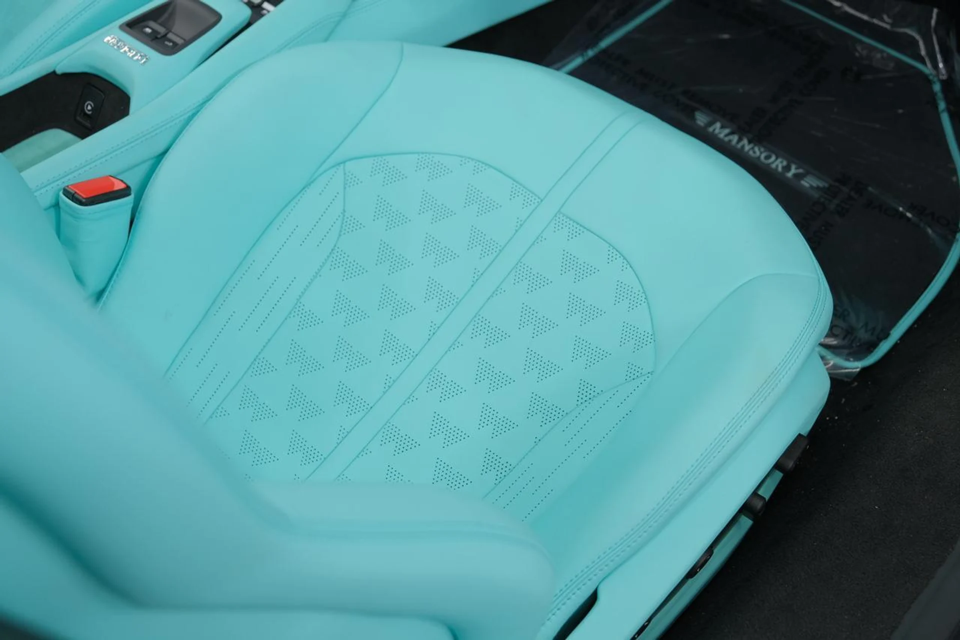 mph040_3887068966_dbeda12f44196ebaf7ec432e62d9b38a_a451b9253d