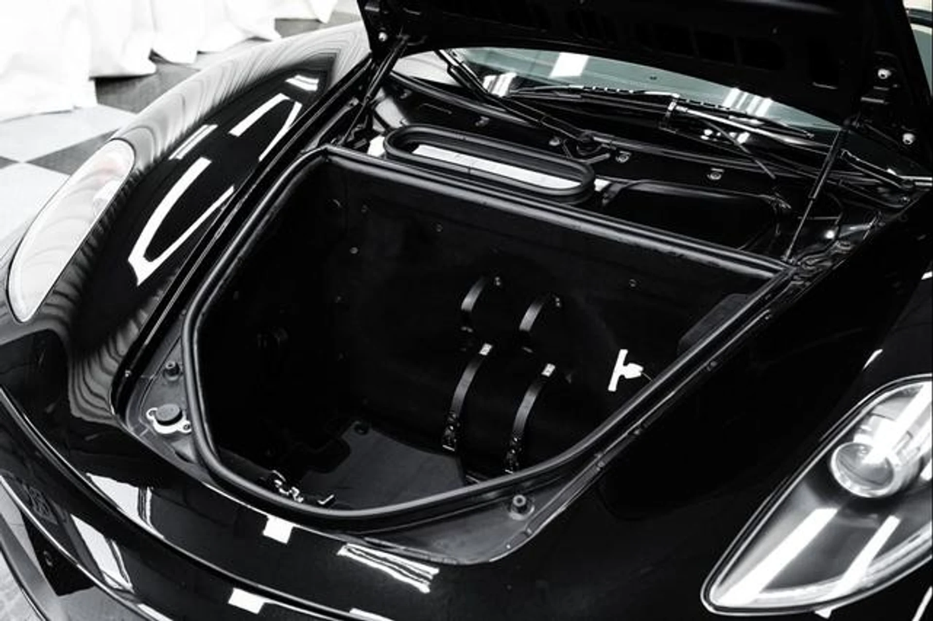 mph040_3912901803_r_Z22f9no4zc_S_Xne_Ch6u_IHK_Nn_U04_0e3b0e2583