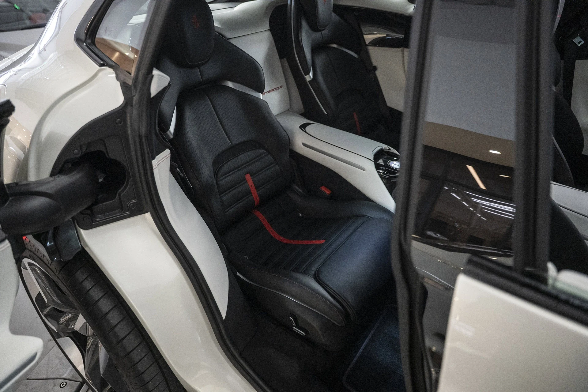 mph040_3924293905_73c9582c61244a52819b4d7508ec22fa_f1b409425a