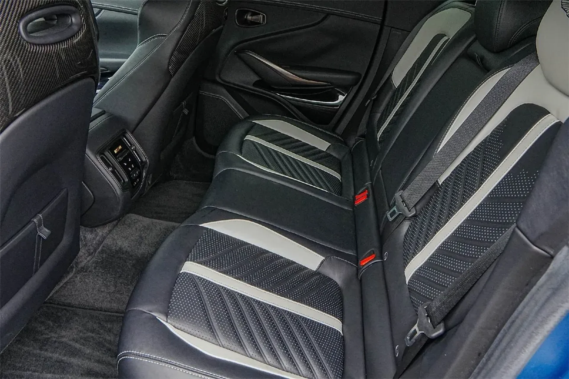 mph040_3928055560_a80664b613f04d70828345ca9c95e51a_56bc00bbbf