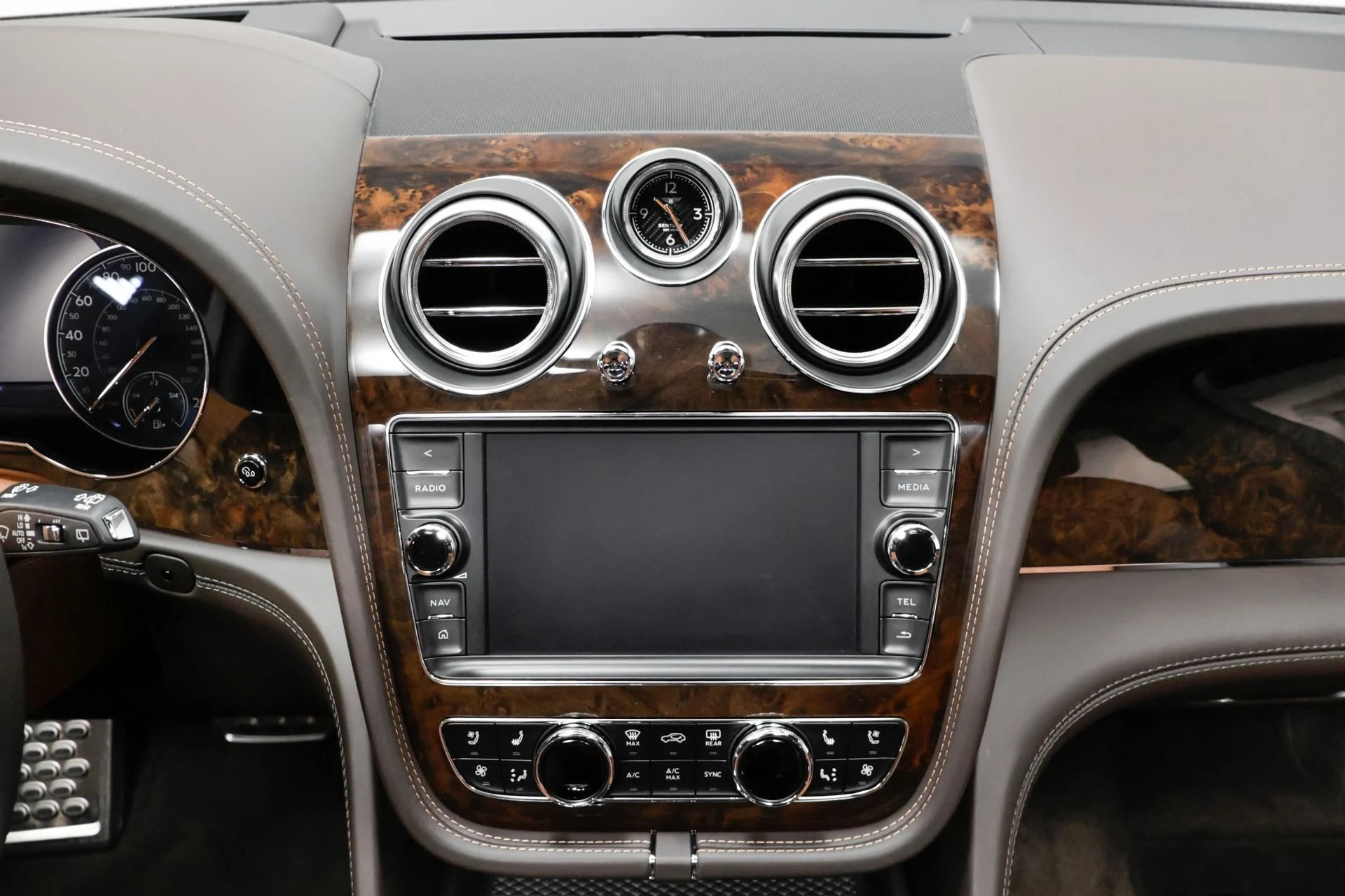 mph040_3942971739_Used_2020_Bentley_Bentayga_V8_1761664862_2b855a00f6