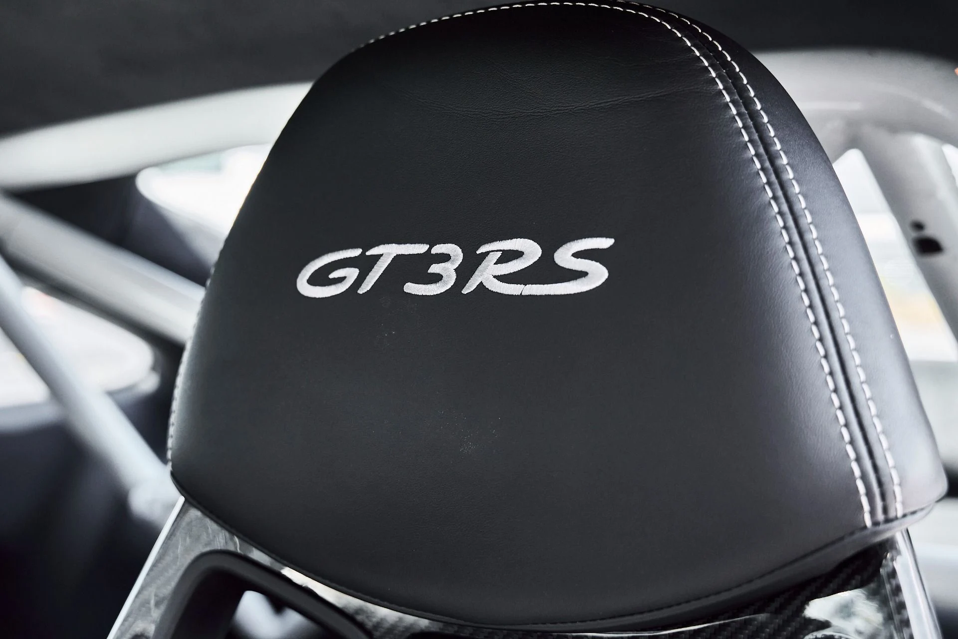 mph040_3949034839_Used_2019_Porsche_911_GT_3_RS_1780421877_9166b5e521