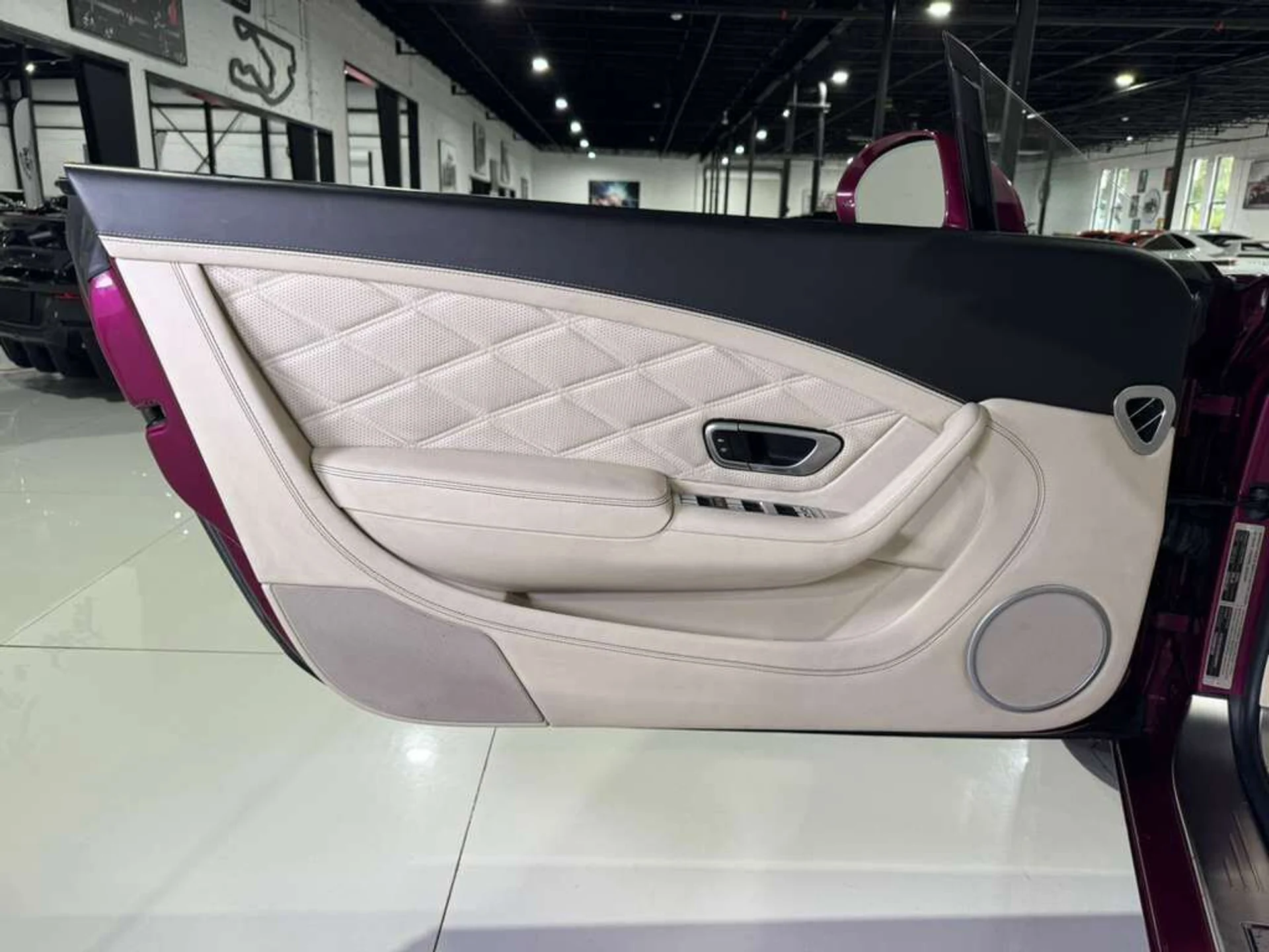 mph040_3951158232_807ac5a589b9cd89b830be2355899b4a_99dcb11ce0