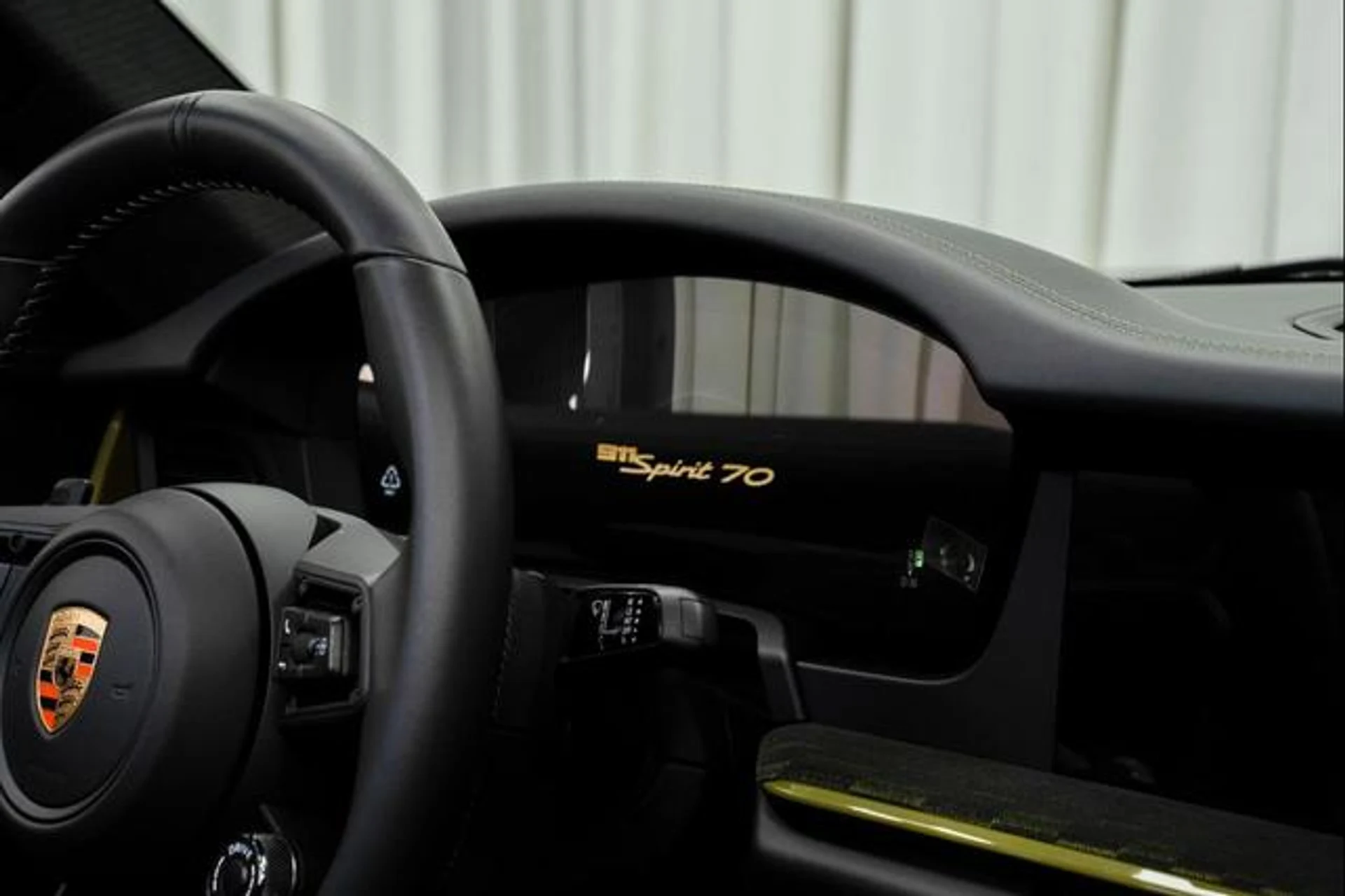 mph040_395686140_Cz_LY_ebg_q_Yz7o_U_Dplll_Vt_P_Lm8_67108f6c03