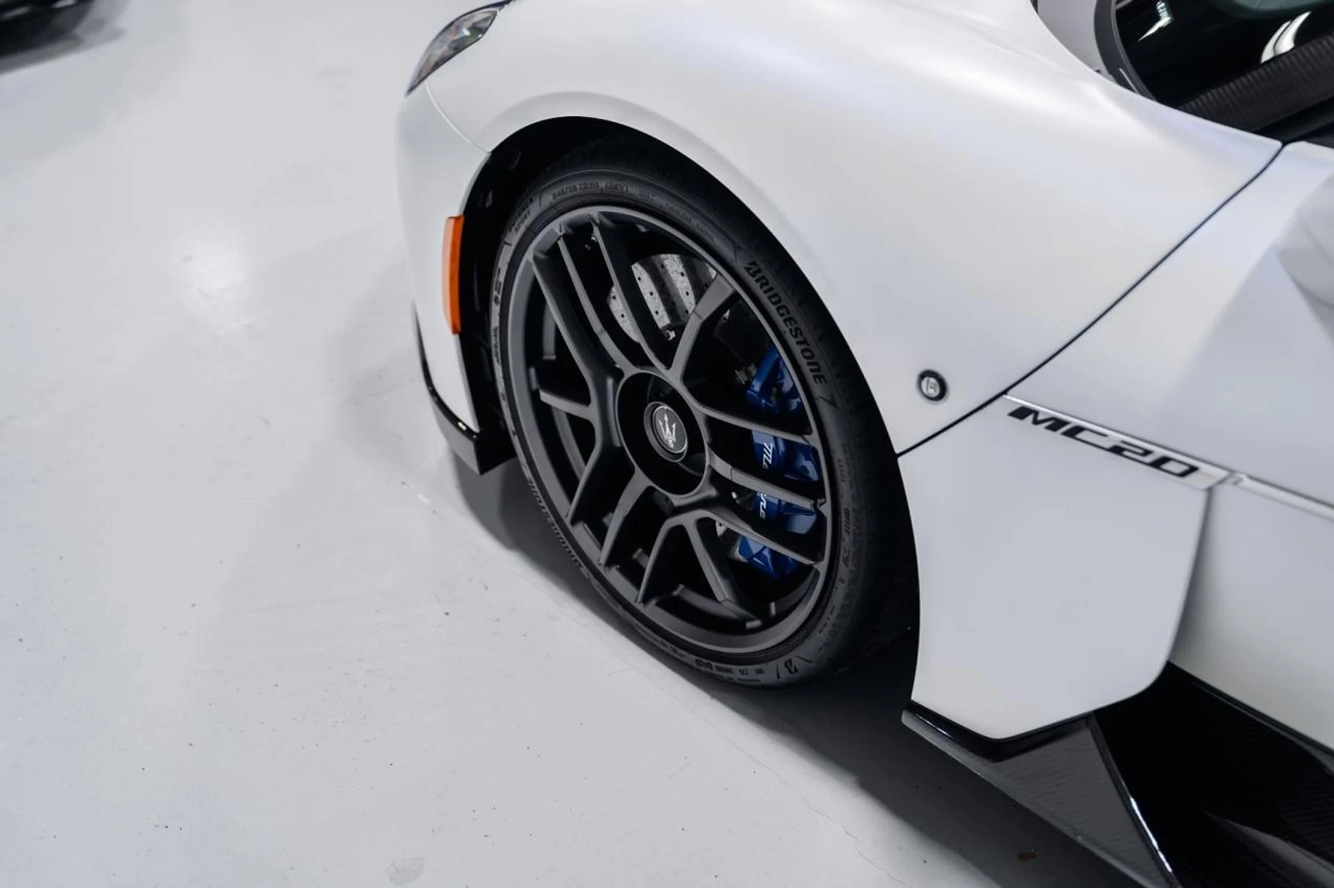 mph040_3967111155_3b4f6ac76a1079ffa5b973e5205e3e37_ec120c7cad