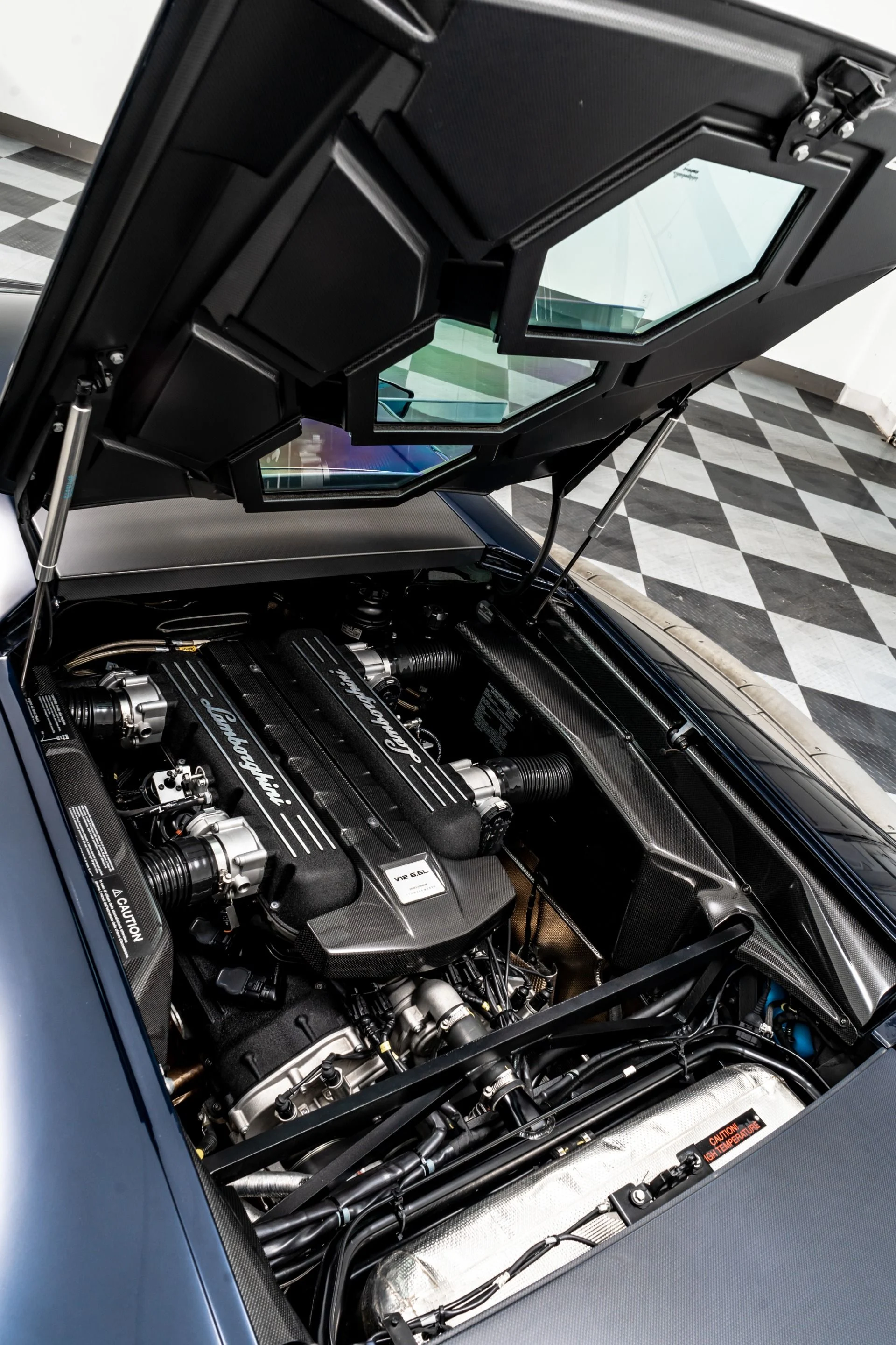 mph040_3973557307_Used_2010_Lamborghini_Murcielago_LP_670_4_SV_1759859215_e6d74d3936