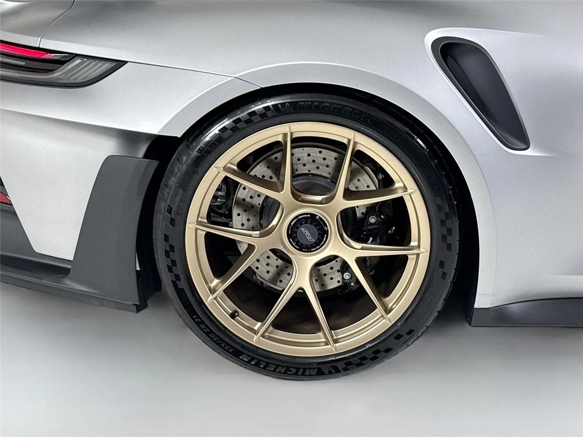 mph040_3979342549_bcbdcacf6a0abdee1ec85fe10934a57c_15773ffa4f