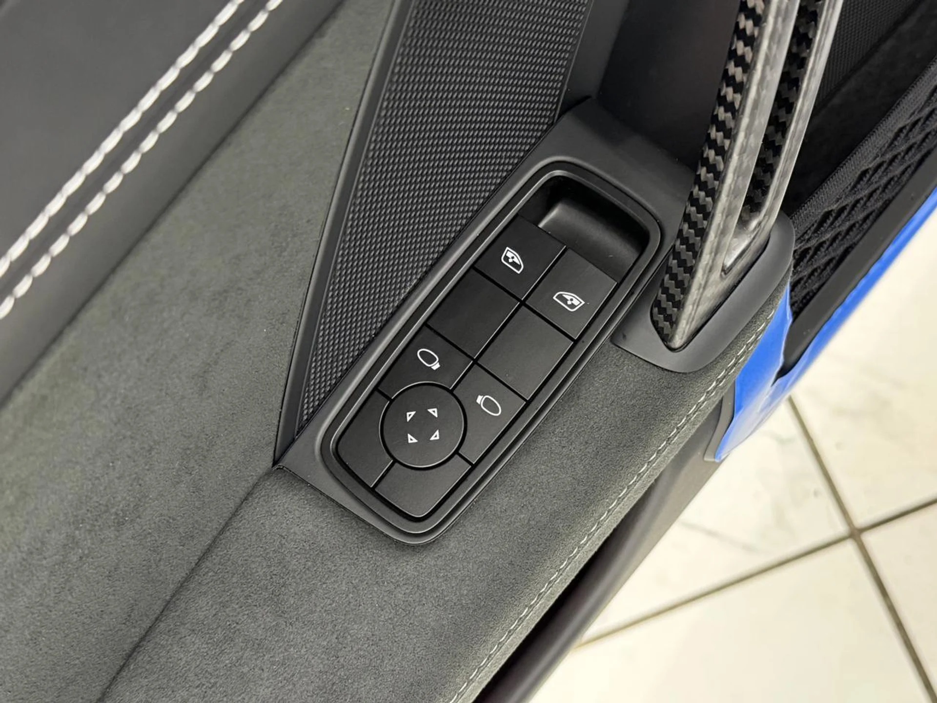 mph040_3980334677_ef62de2ccee030c5e17e6060c1cb8f15_69969669db