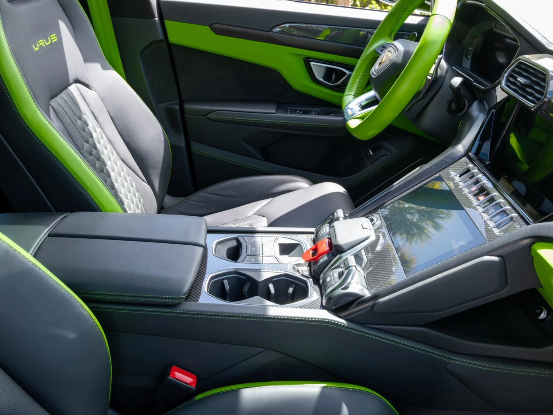 mph040_3999710837_Used_2024_Lamborghini_Urus_S_1775489534_e1d2a45570