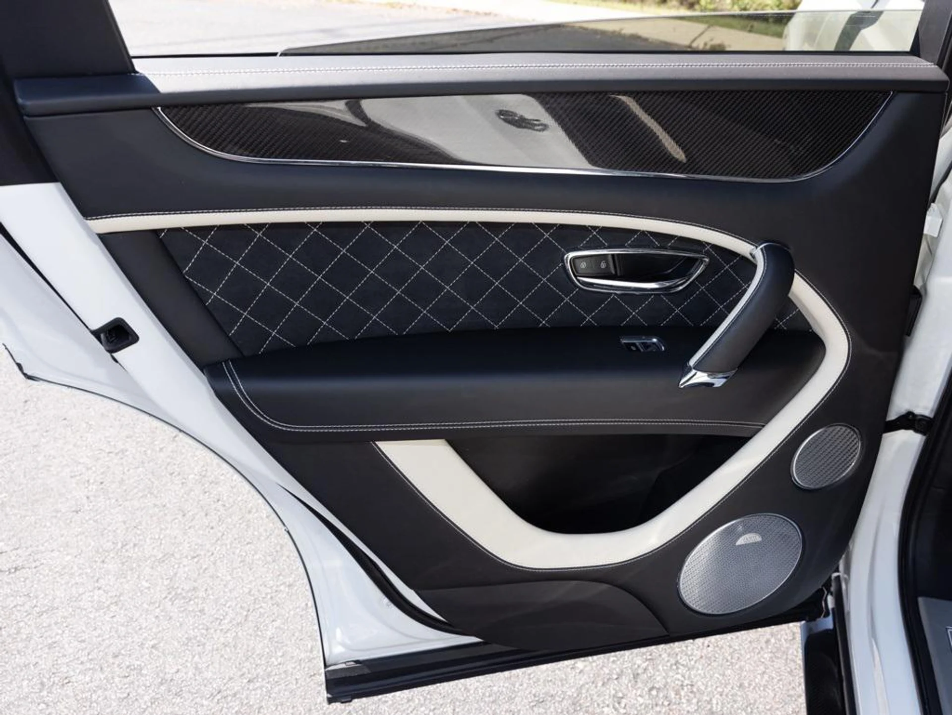 mph040_4000862742_453535946_68c545b2866a66fdd6c44765_9681796388