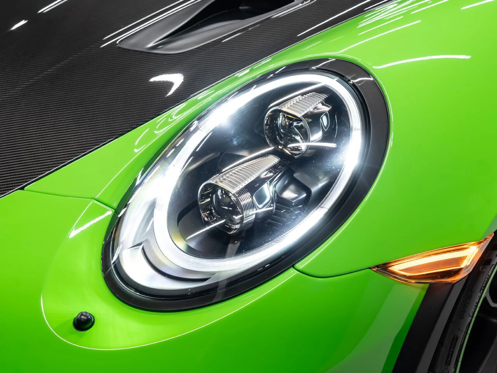 mph040_4021773141_porsche_911_2019_a7ed0834dc