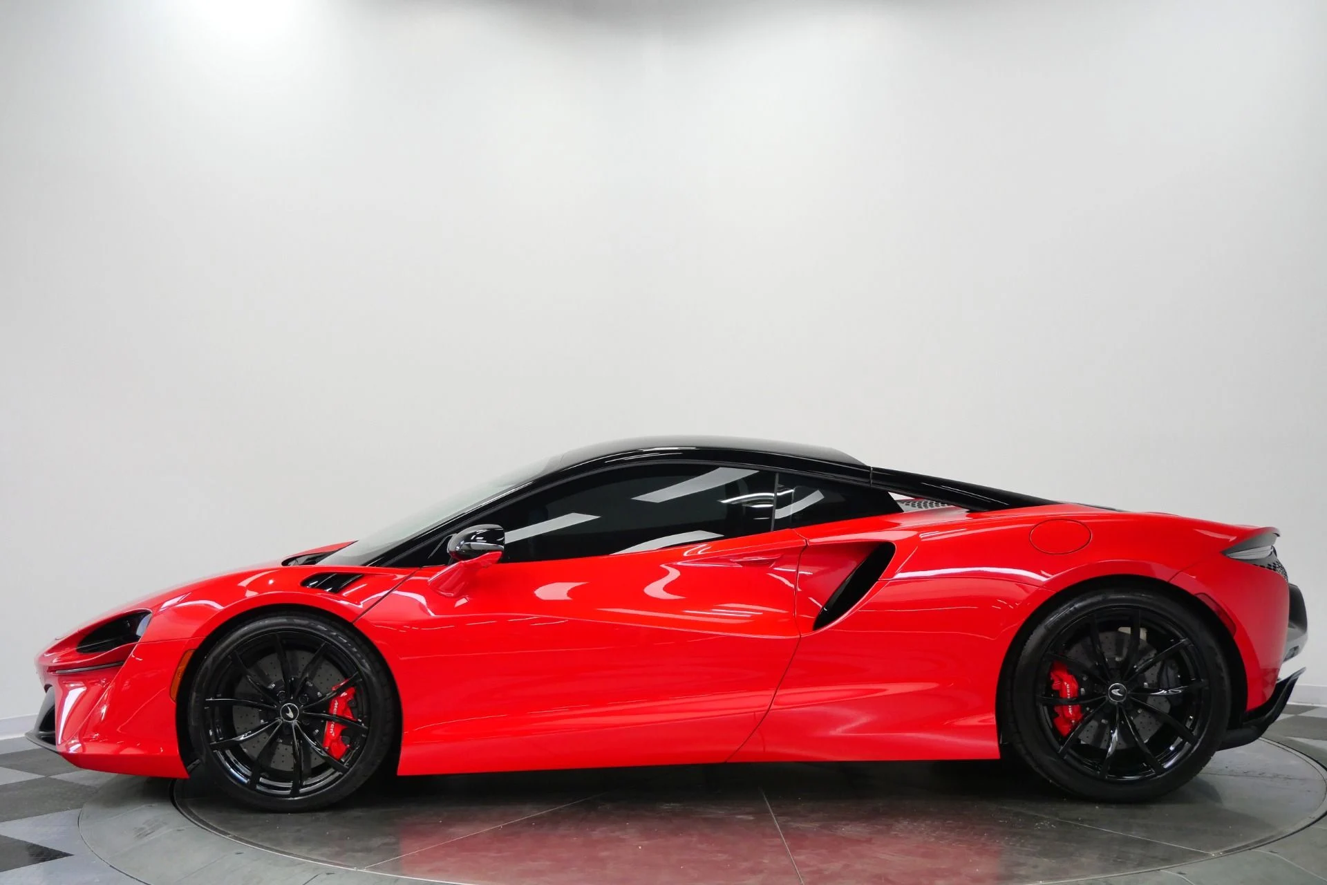 mph040_4027050450_Used_2024_Mc_Laren_Artura_Performance_Spec_Technology_Pack_1775235368_69d12ded9c