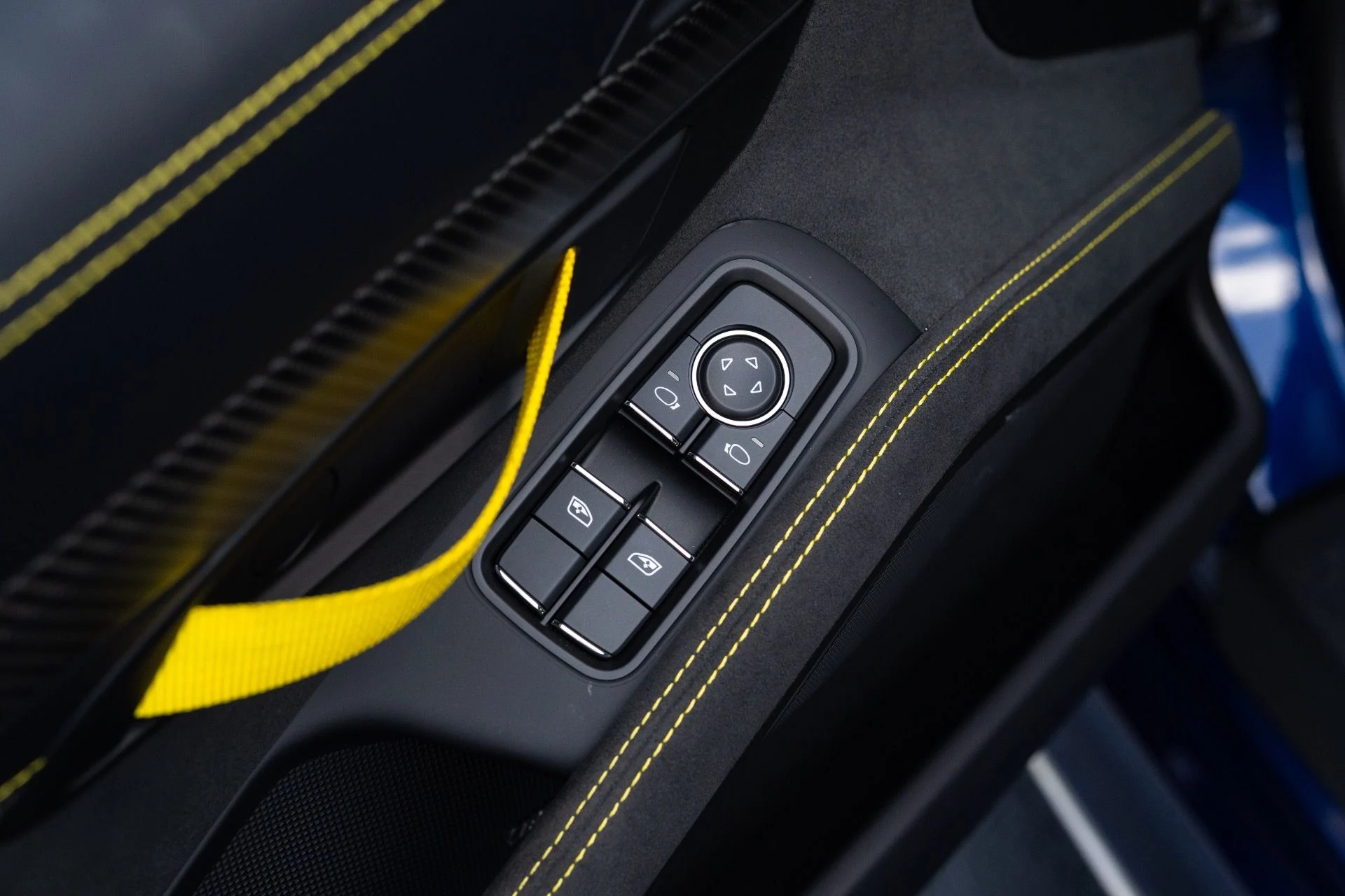 mph040_4030213006_Used_2024_Porsche_718_Cayman_GT_4_RS_1775021157_58f357c34a