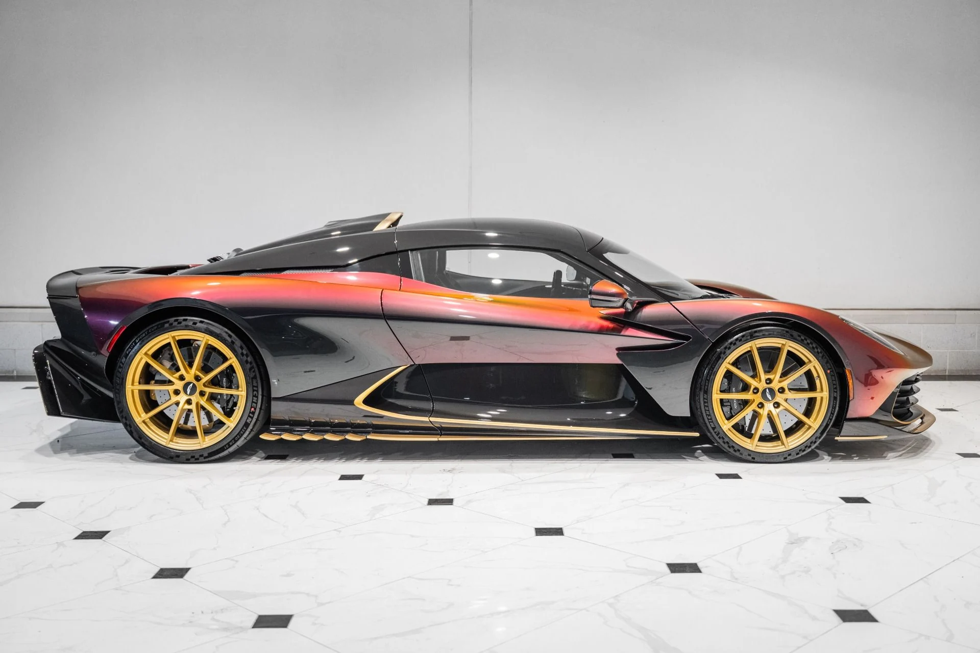 mph040_4035264660_New_2026_ASTON_MARTIN_VALHALLA_1775946933_022dde0050