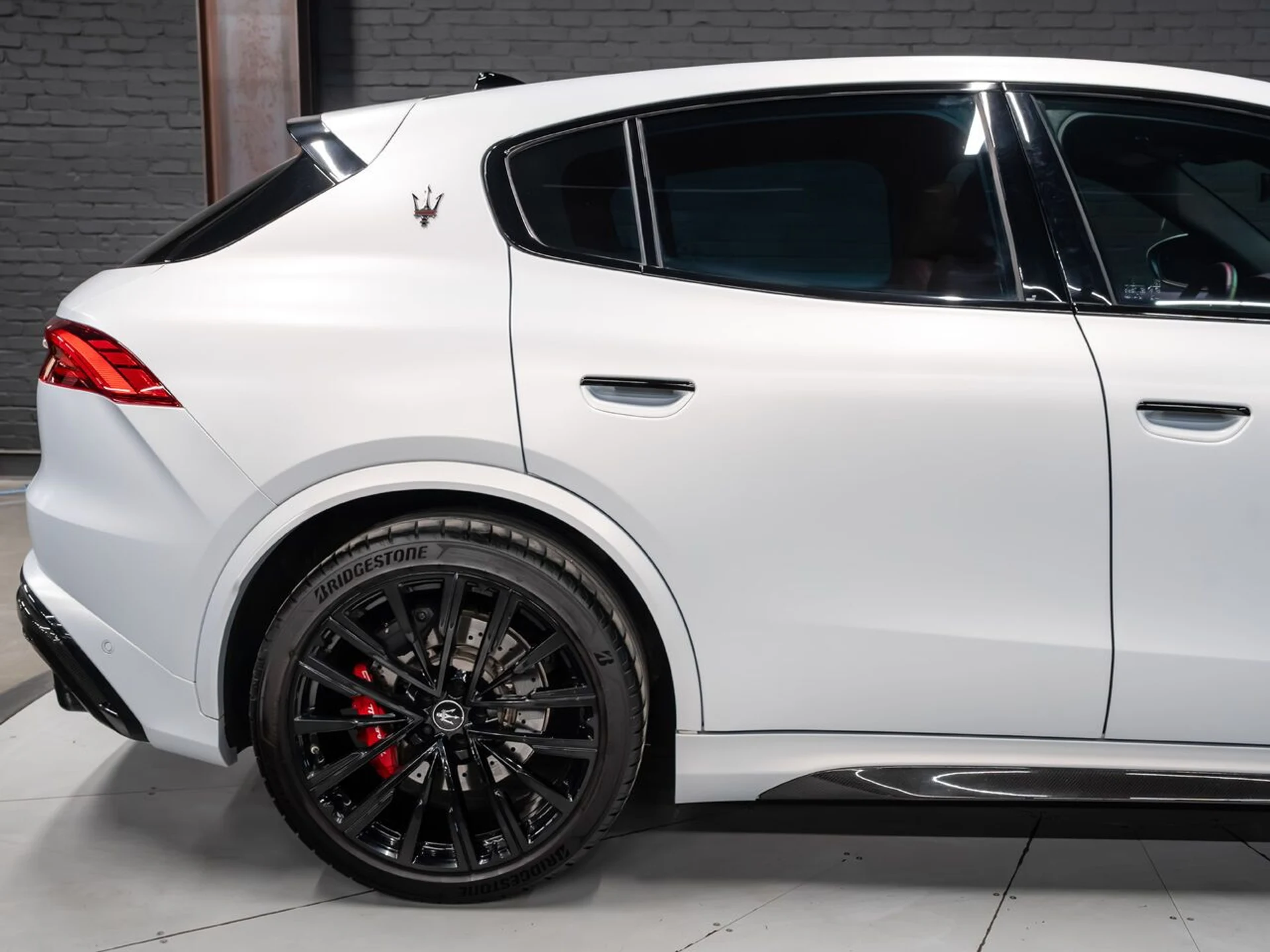 mph040_4040740687_maserati_grecale_2024_009d1b9508