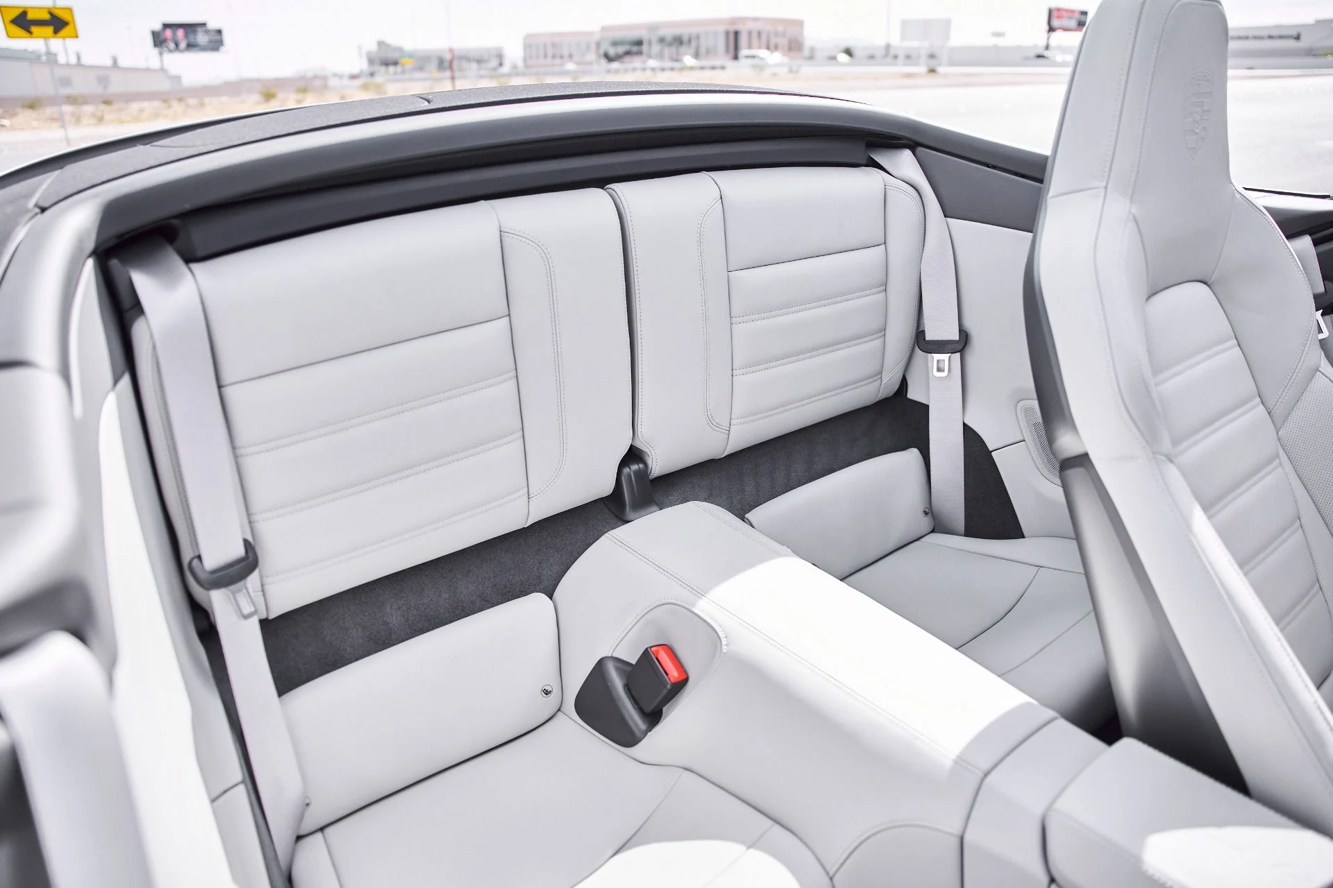 mph040_4041472359_Used_2025_Porsche_911_Turbo_S_1772157290_7fd1ea4714