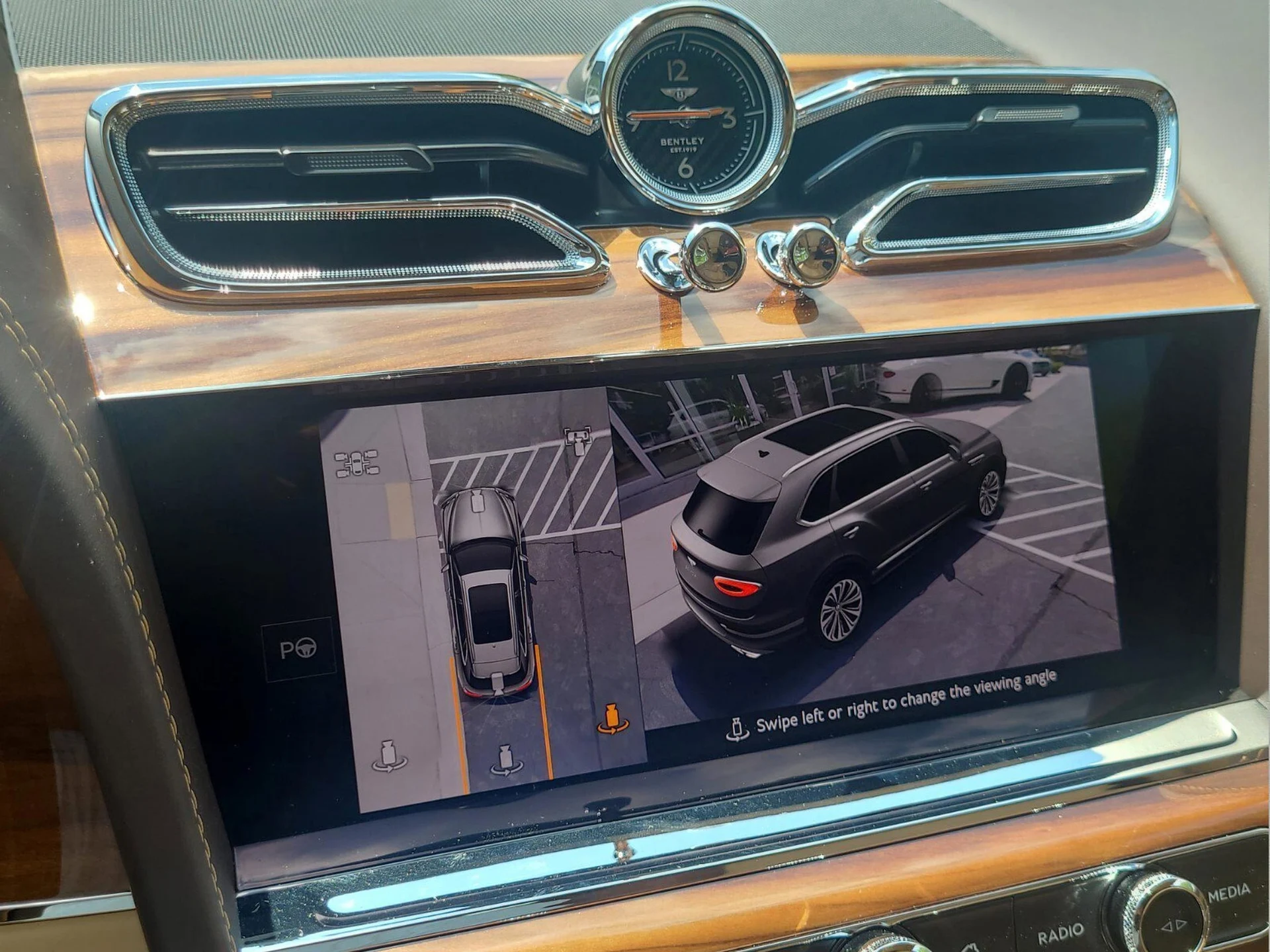 mph040_4056466557_b4eeea146430d0dfb7c93471cbd46425x_f9e3271ef2