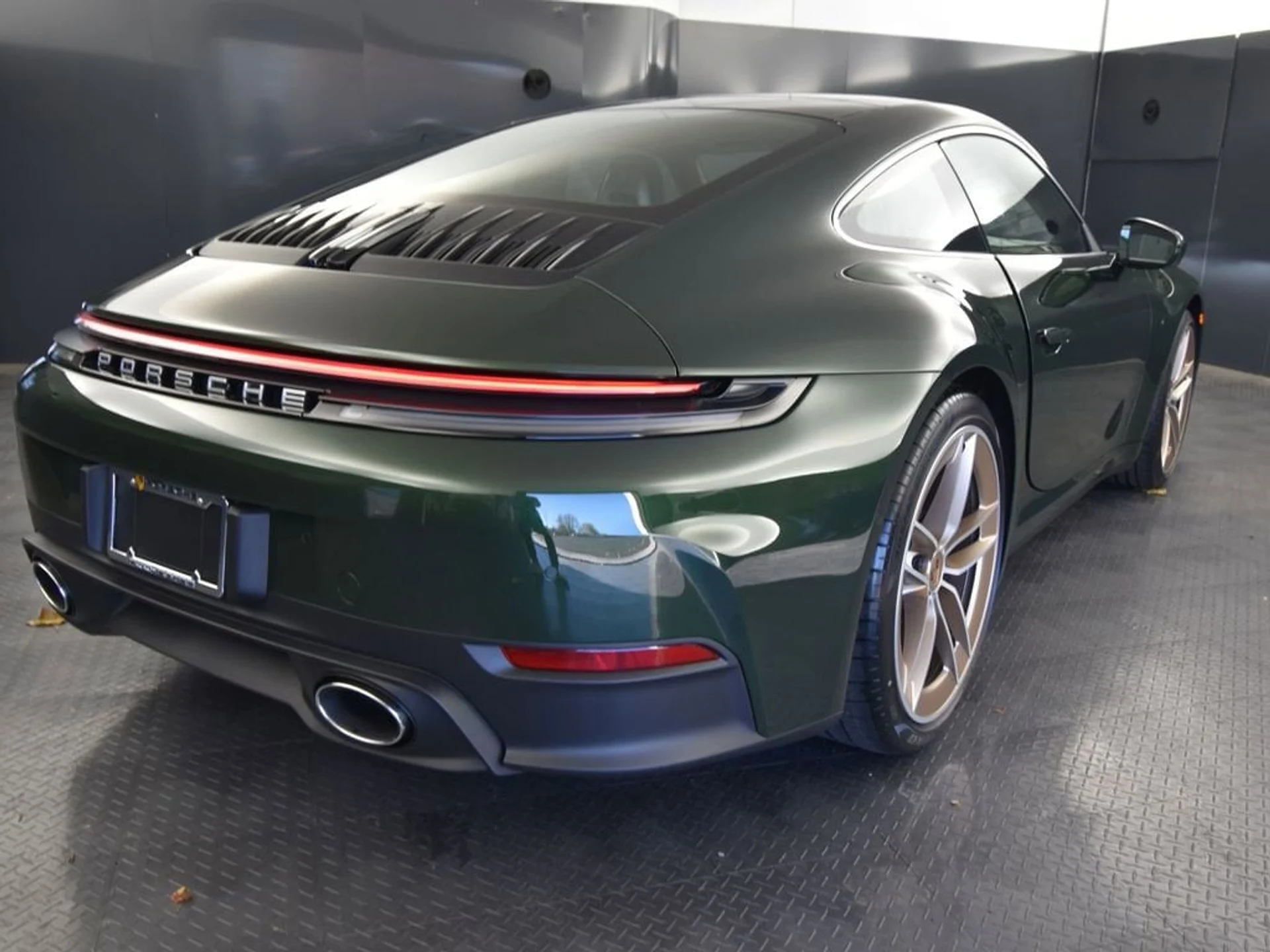 mph040_4087022803_ce8de40cdc09acae18c0fa91f7280502x_7581efd121