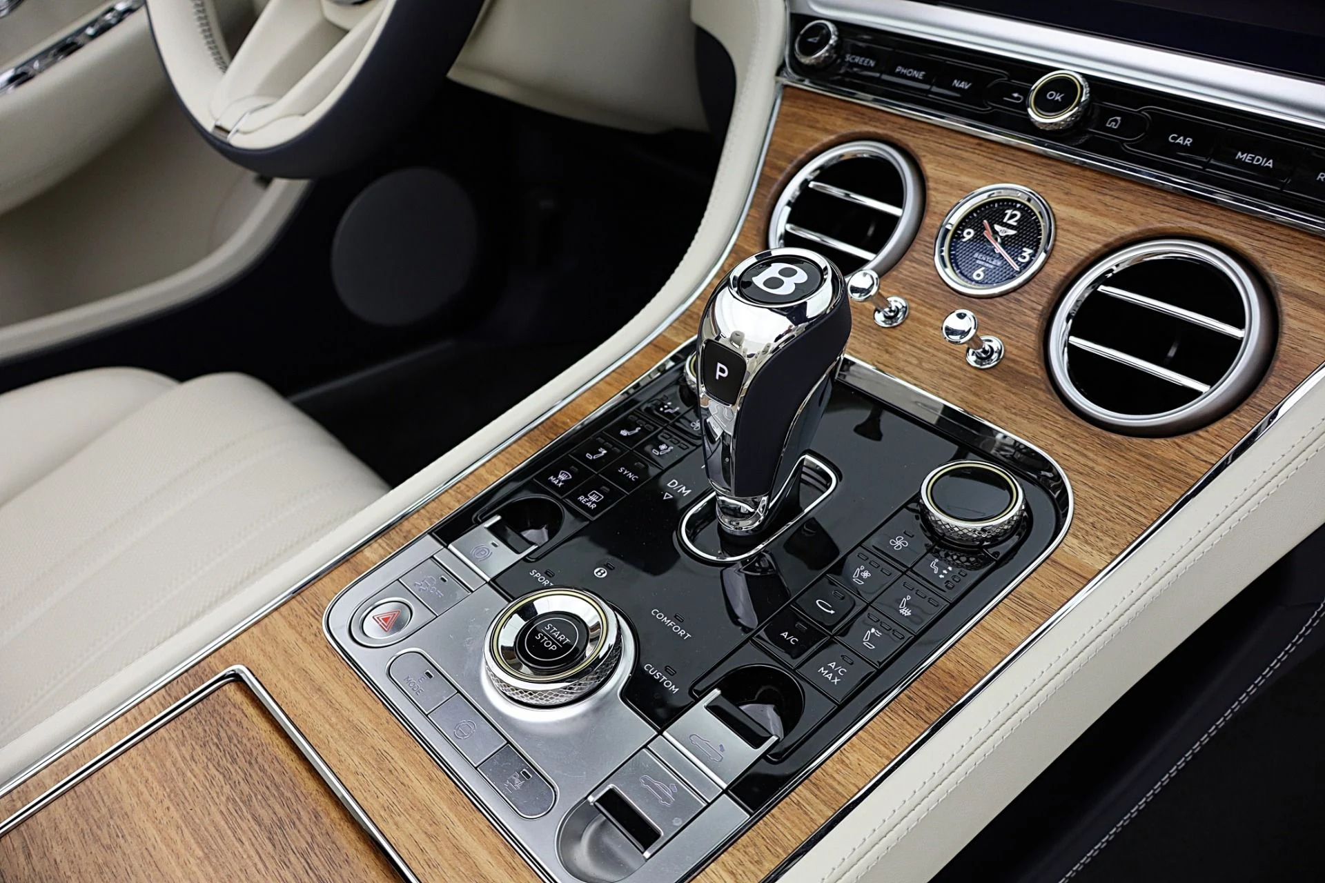mph040_4120343044_New_2026_Bentley_Continental_GTC_246af15411