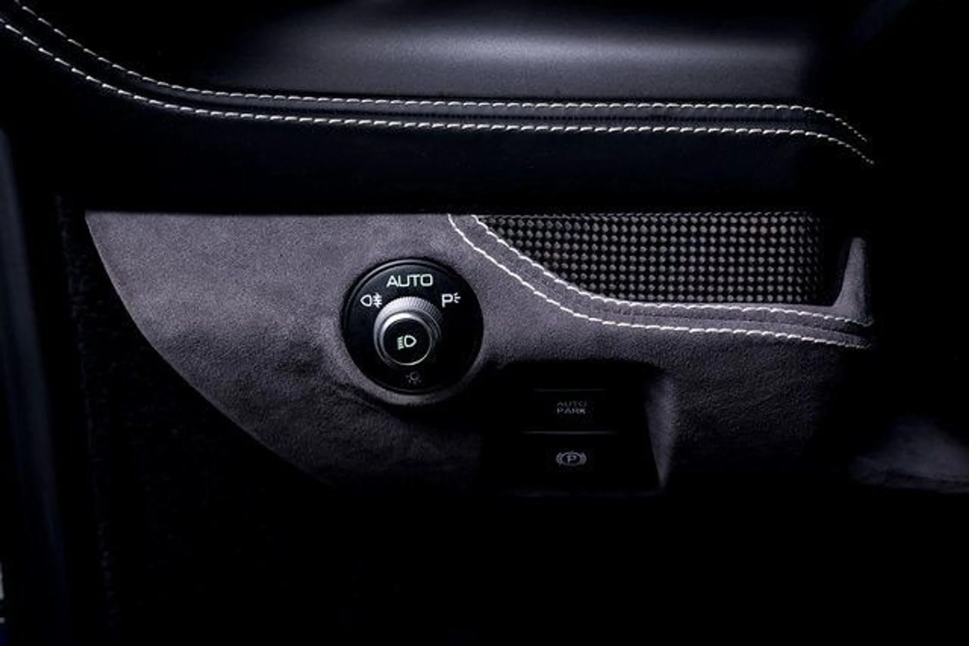 mph040_412568891_eb14d36d981c674e57193a40c82cfcf5x_131e19ab85