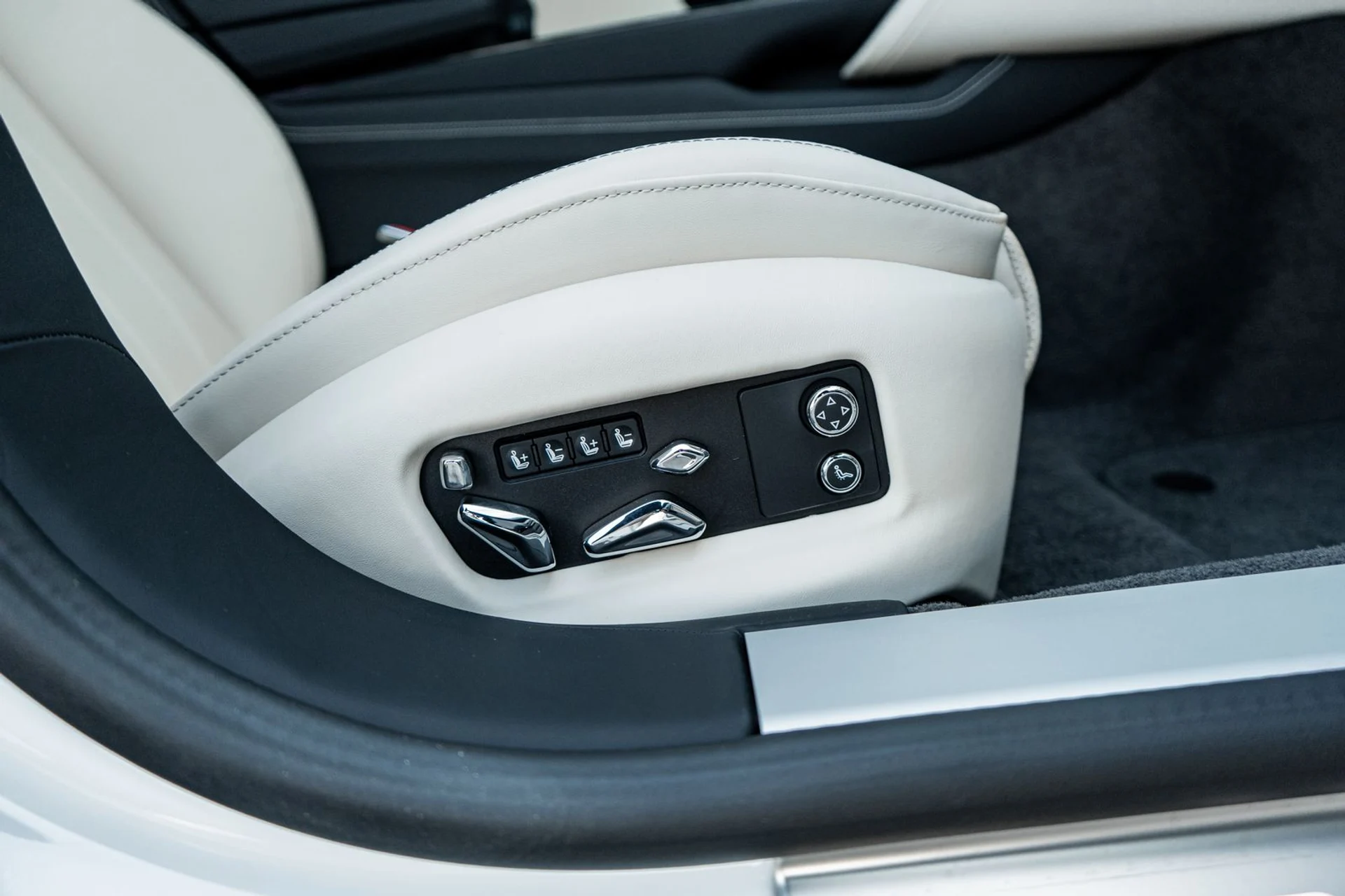 mph040_4129238038_cbcaaee5_2dbd_4a0e_941b_0644fb557b45_a8c1dca2f7