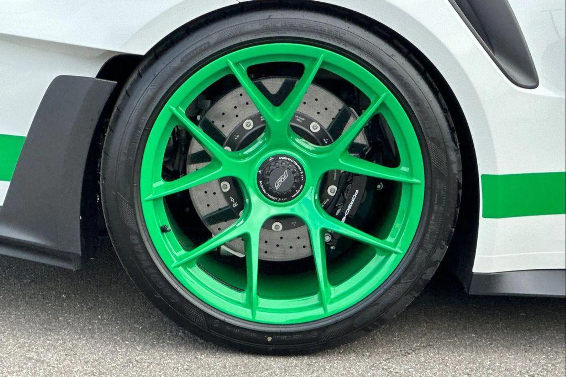 mph040_4141481238_m0_uvd_JS_Iqd5_Uim_RCMP_Ggxdqu_Mo_4734e47a87