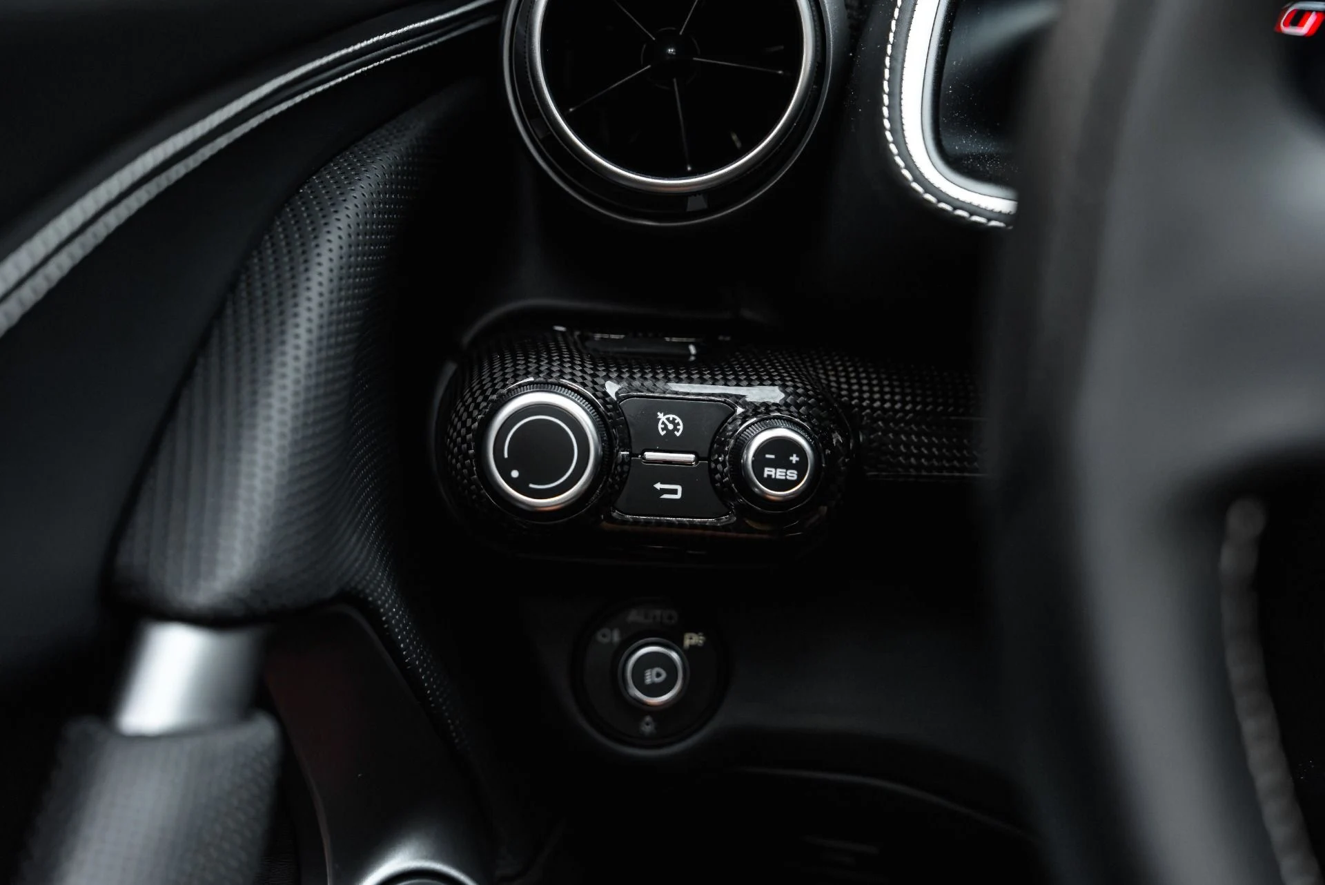 mph040_4147217323_Used_2022_Ferrari_812_GTS_1785863067_1757ac64d0