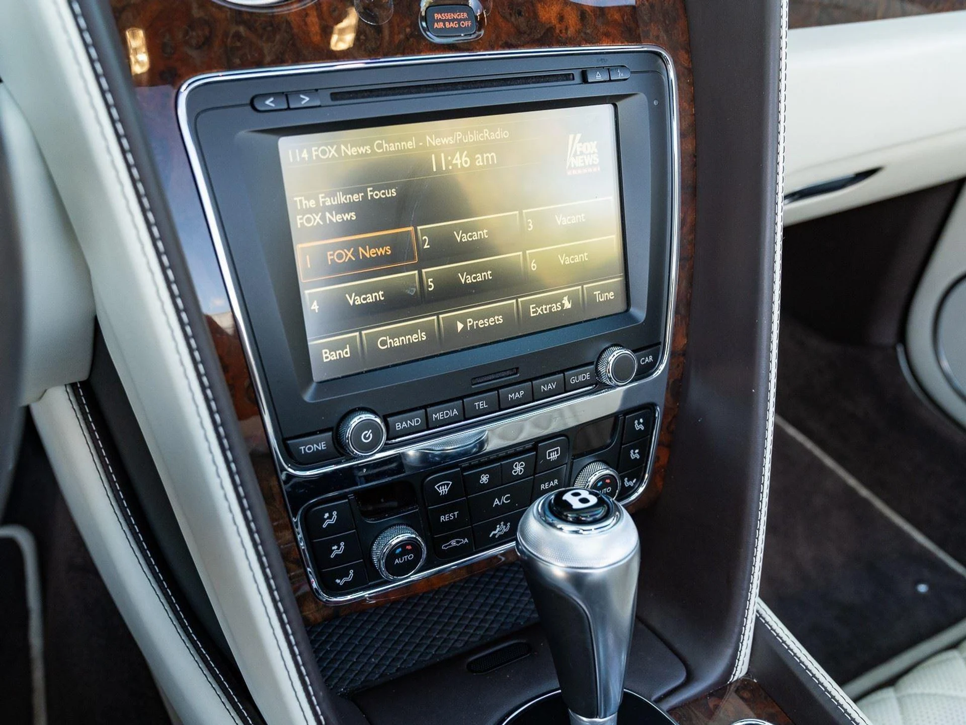 mph040_4150223048_Used_2018_Bentley_Continental_GT_1767952849_34a535c069