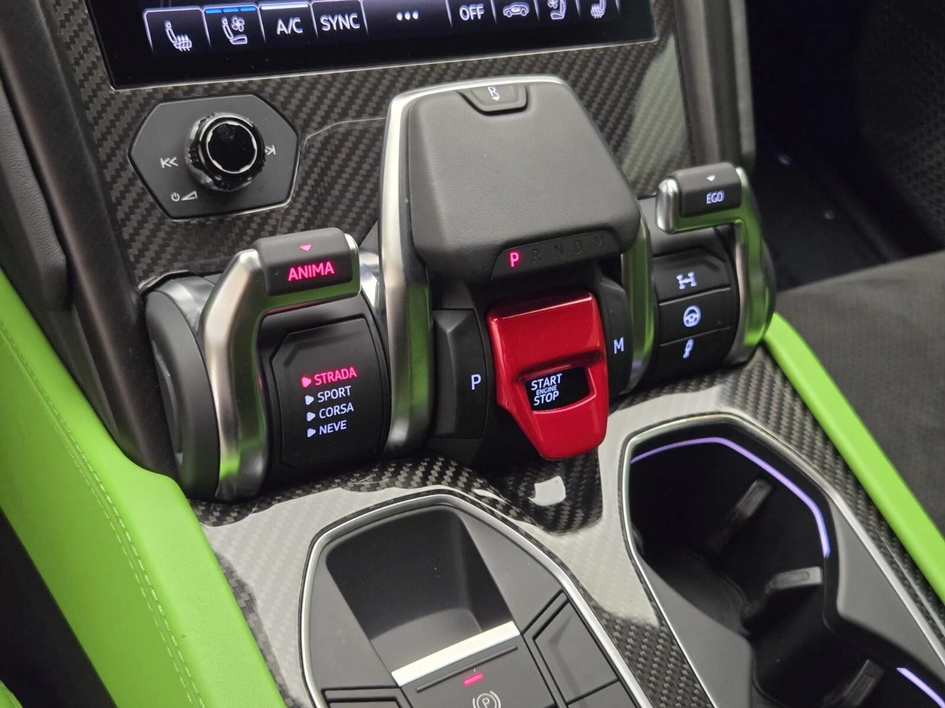mph040_415386087_Used_2022_Lamborghini_Urus_1785561922_085204421f