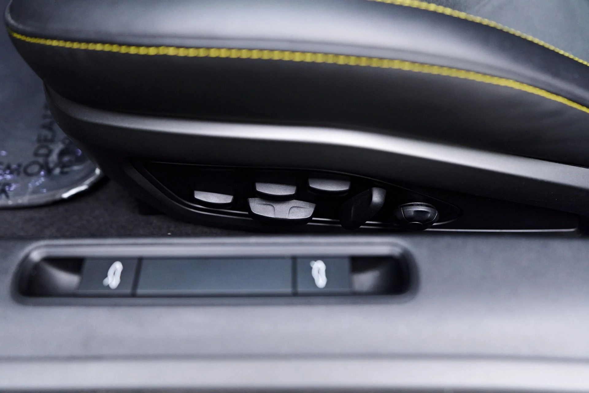 mph040_4154171368_Used_2022_Porsche_911_GT_3_1763574748_d90e878b0b